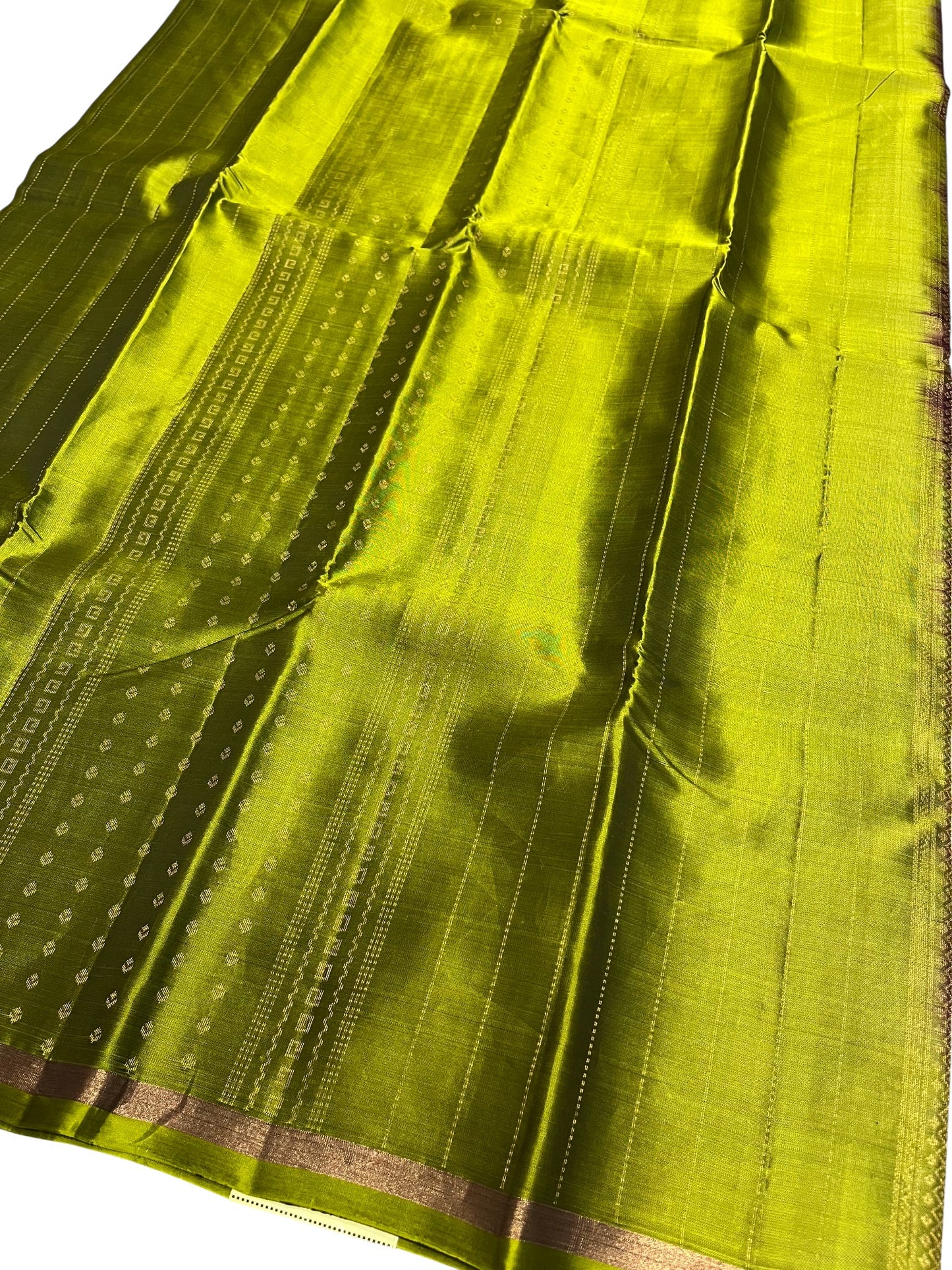 Southloom Pure Handloom Kanchipuram Silk Saree with Korvai Work (Green & Violet)