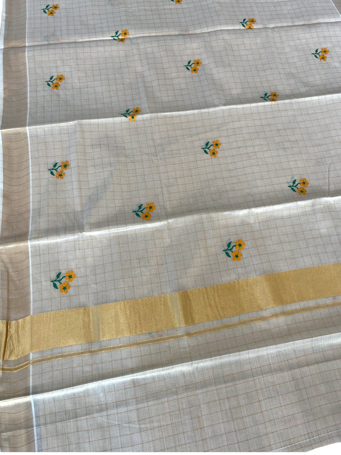 Southloom Kerala Tissue Kasavu Check Saree With Floral Embroidery Work