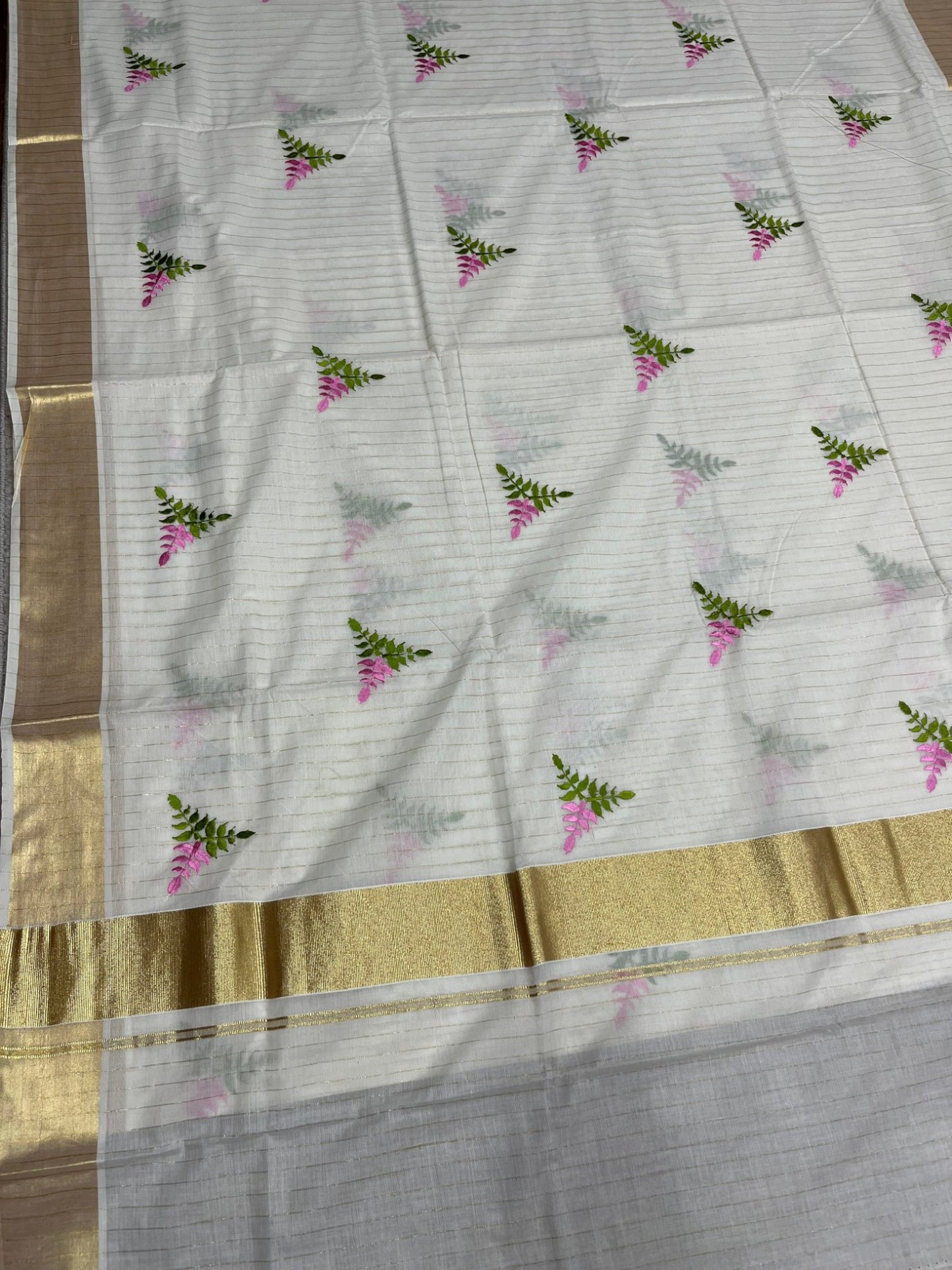 Southloom Kerala Cotton Kasavu Stripes Saree with Floral Embroidery Design in Pink and Green