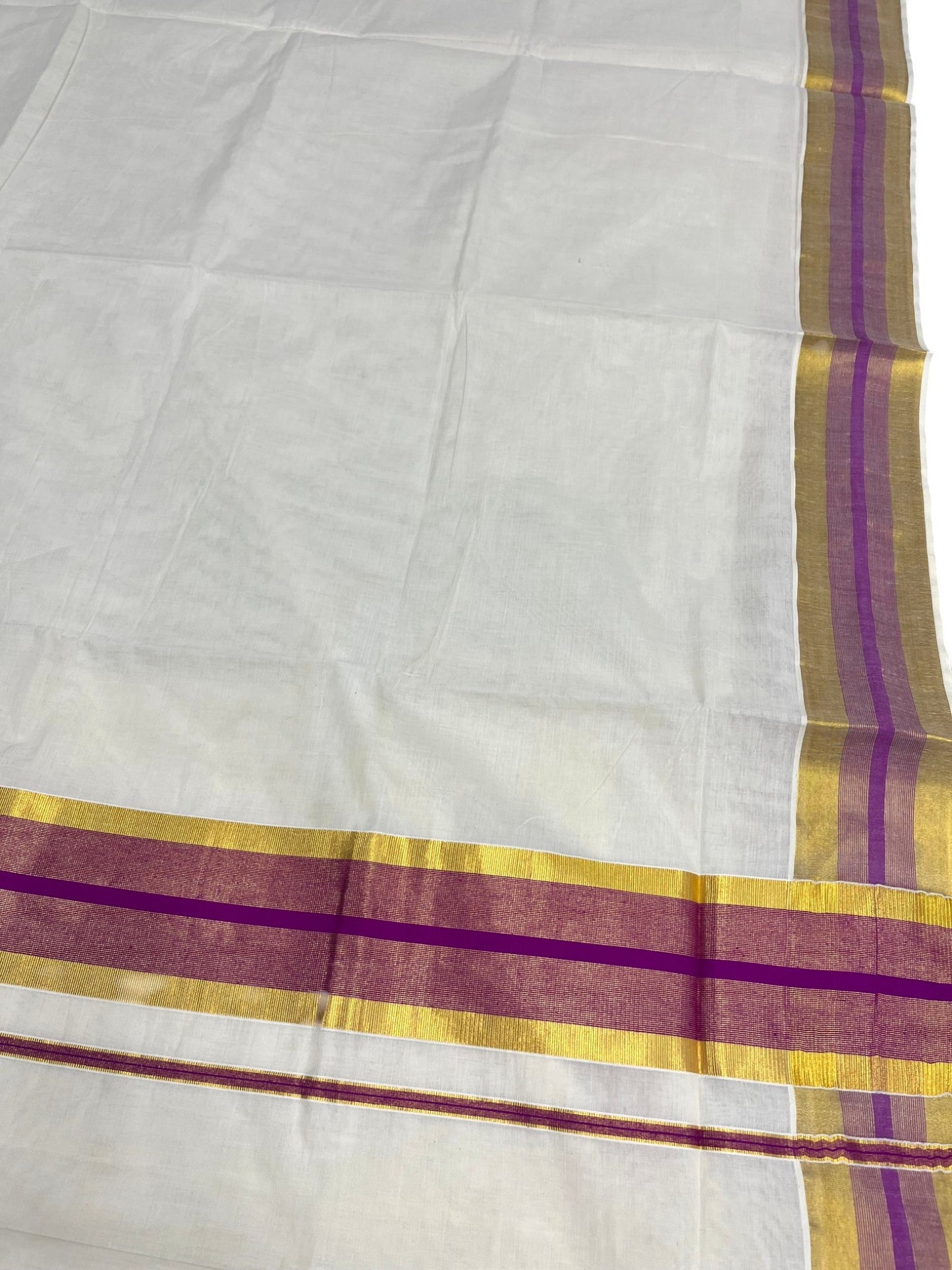 Southloom Kerala Pure Cotton Plain Saree with Kasavu and magenta Border