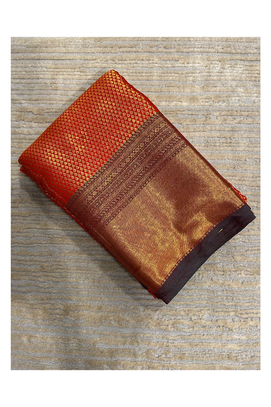 Southloom Banarasi Silk Brocade Bridal Saree WIth Woven Borders And Blouse Piece in Red And Green