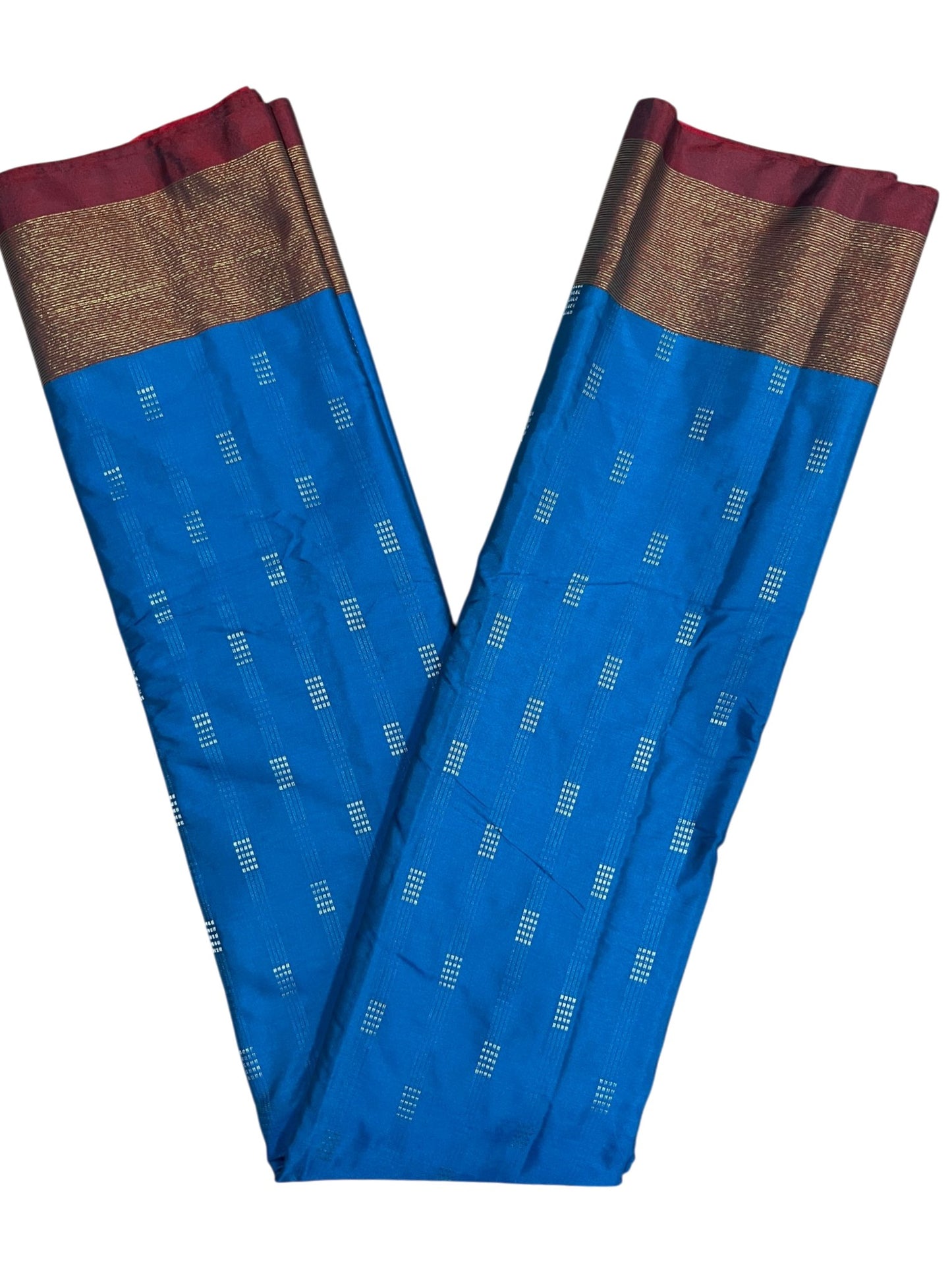 Southloom Semi Silk Saree With Butta Work Across in Body Blue And Maroon