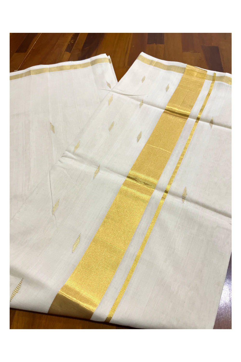 Southloom Balaramapuram Unakkupaavu Super Premium Handloom Cotton Saree with Golden Butta Works