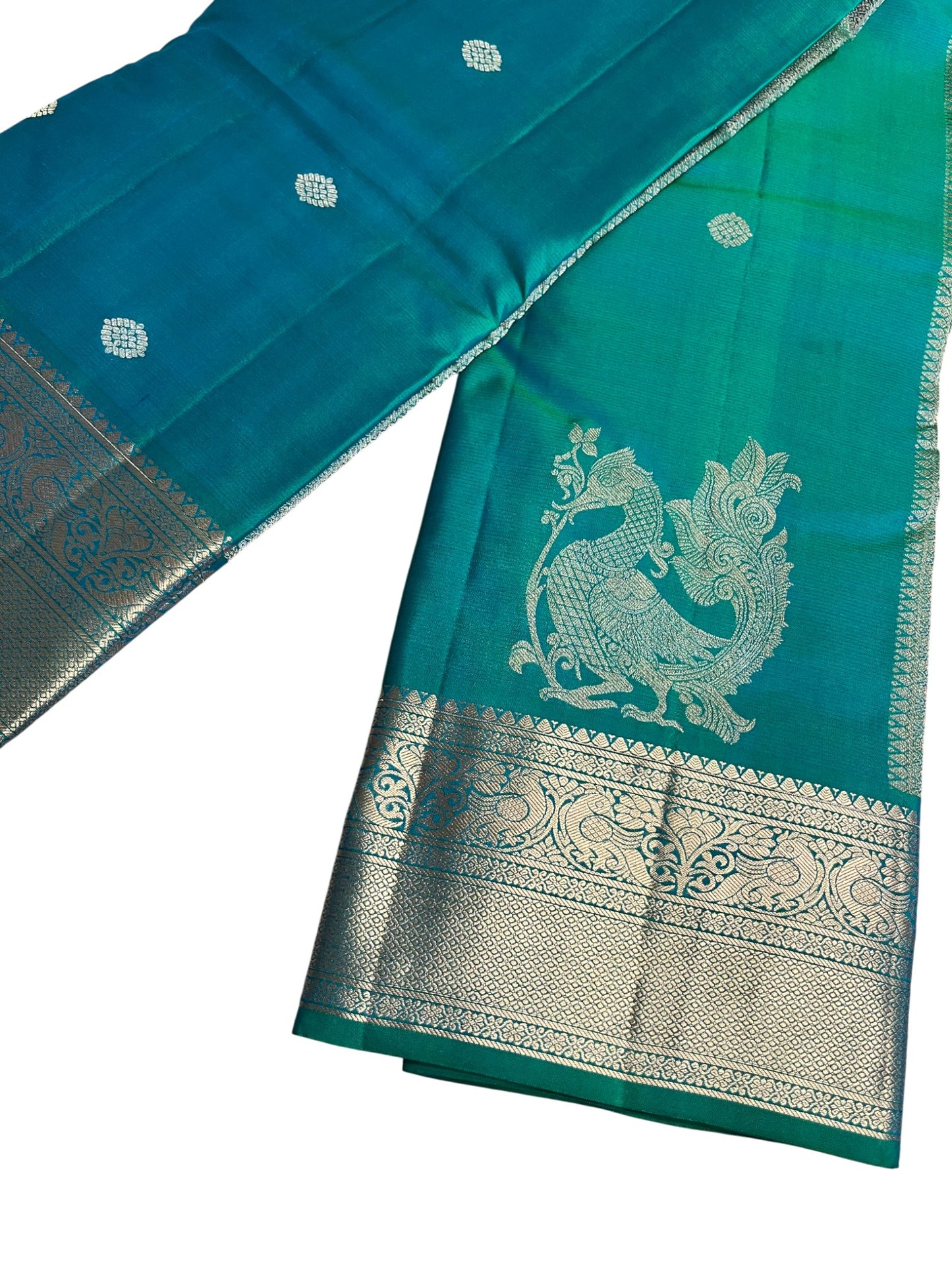 Southloom Pure Handloom Bridal Kanchipuram Silk Saree with Korvai Work (Green & Blue)