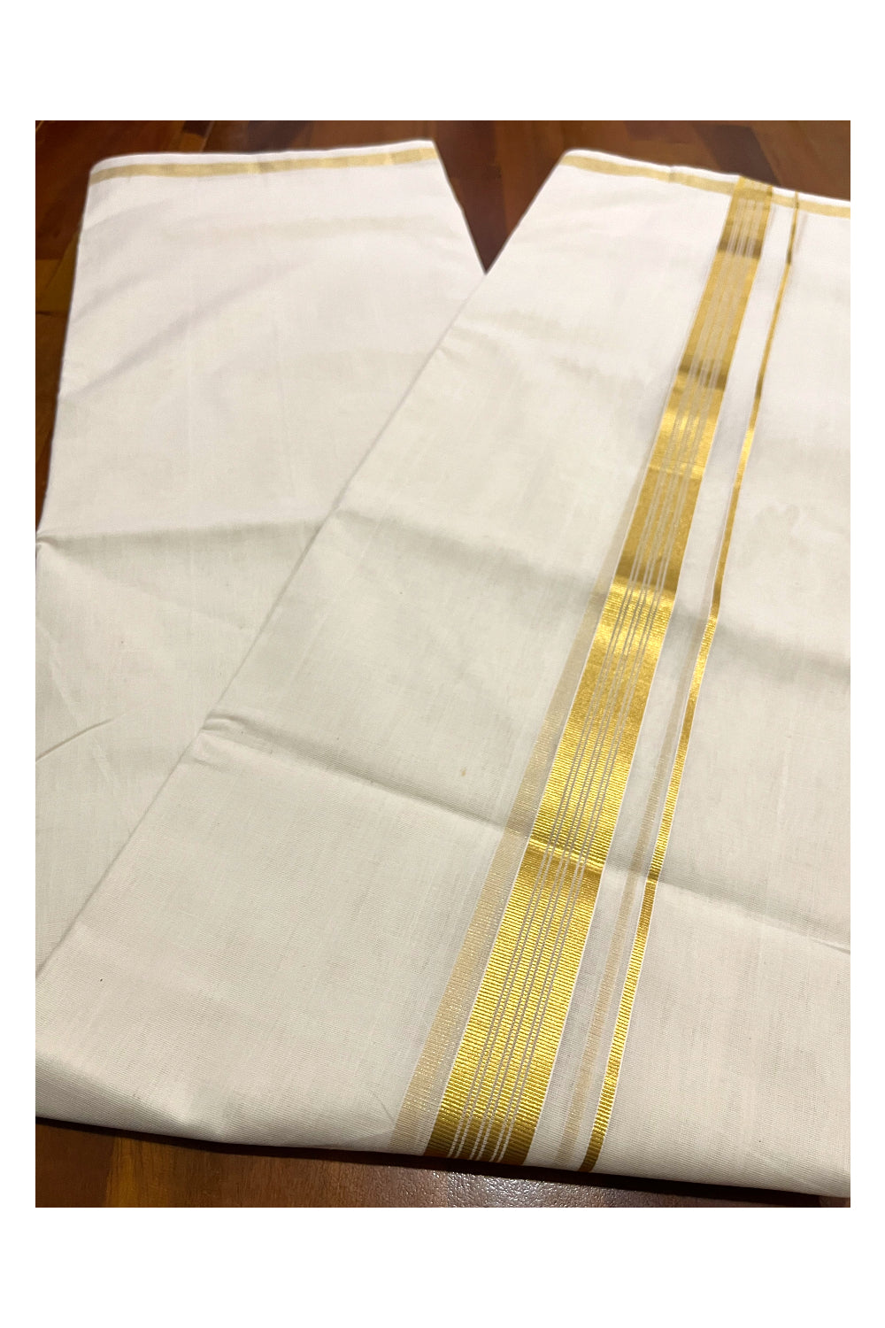 Premium Balaramapuram Unakkupaavu Handloom Kasavu Mundu (South Indian Kerala Dhoti)