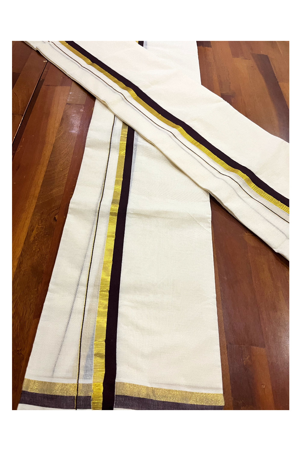 Kerala Cotton Set Mundu Single (Mundum Neriyathum) with Brown and Kasavu Border