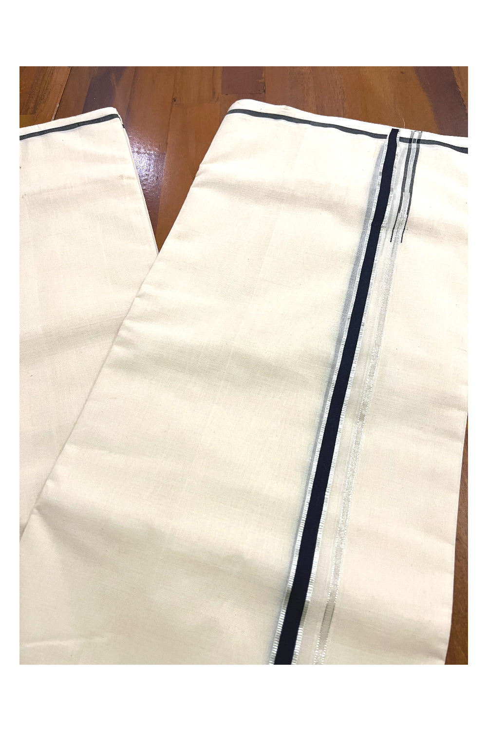 Southloom Premium Handloom Pure Cotton Mundu with Black Silver Puliyilakkara Kasavu on Border (South Indian Kerala Dhoti)