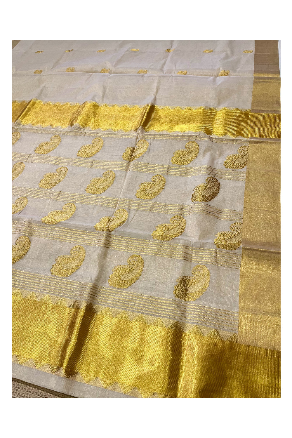 Southloom™ Original Handloom Kasavu Tissue Handwoven Paisley Heavy Work Saree