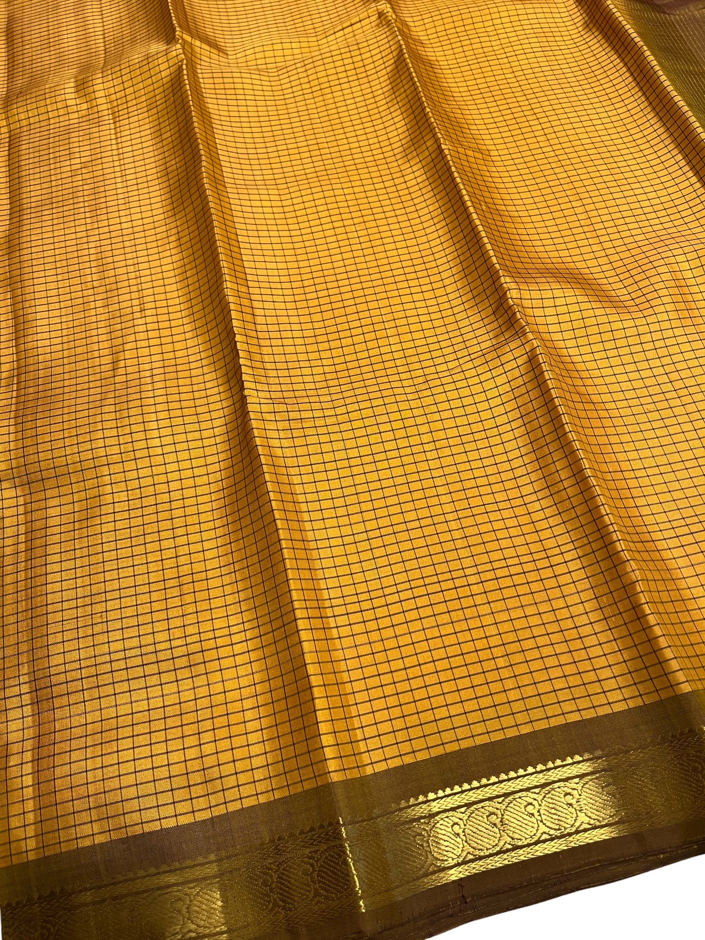 Southloom Pure Handloom Bridal Kanchipuram Silk Saree with Korvai Work (Yellow)