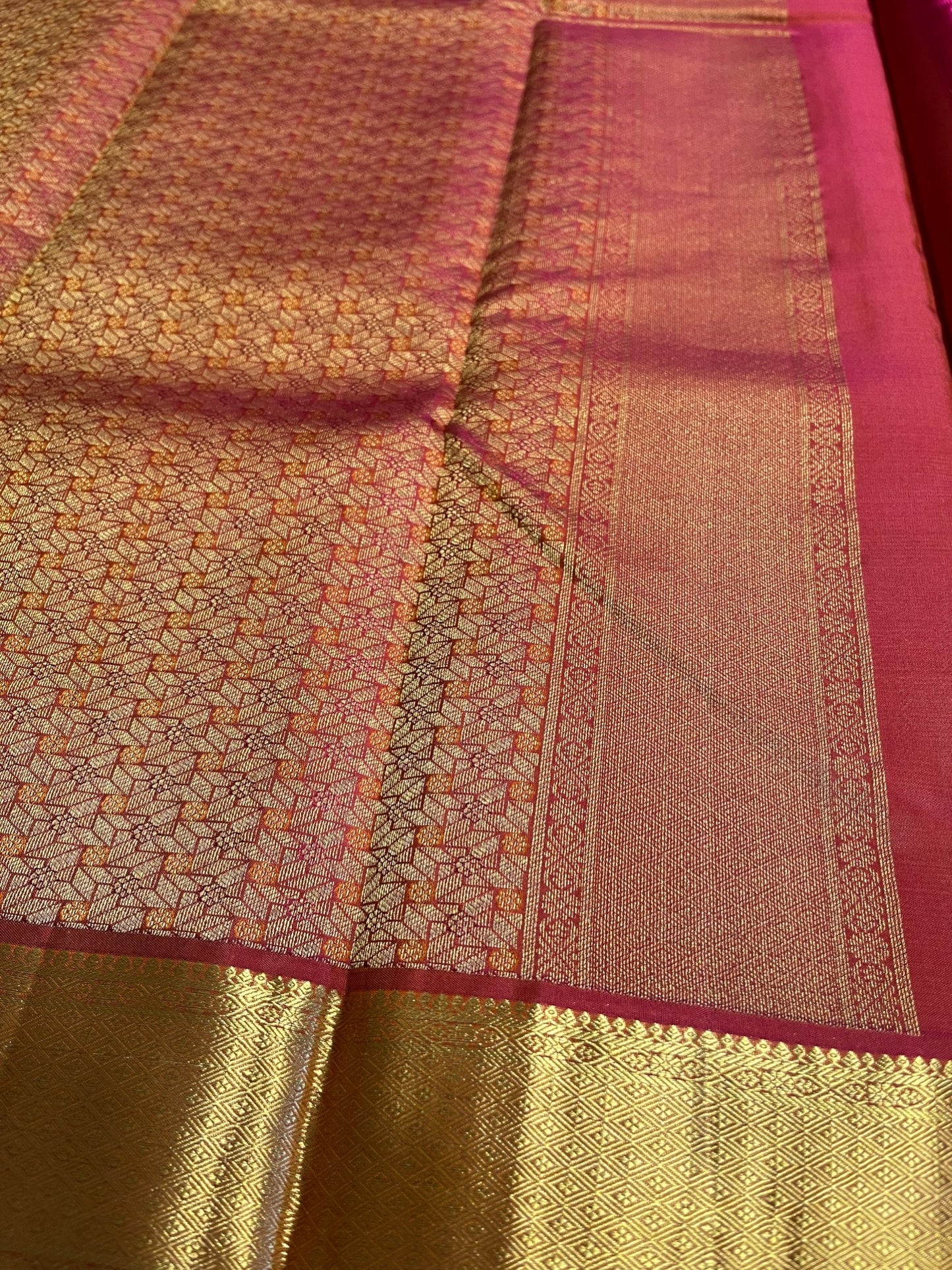 Southloom Pure Handloom Bridal Kanchipuram Silk Saree with Korvai Work (Yellow & Magenta)