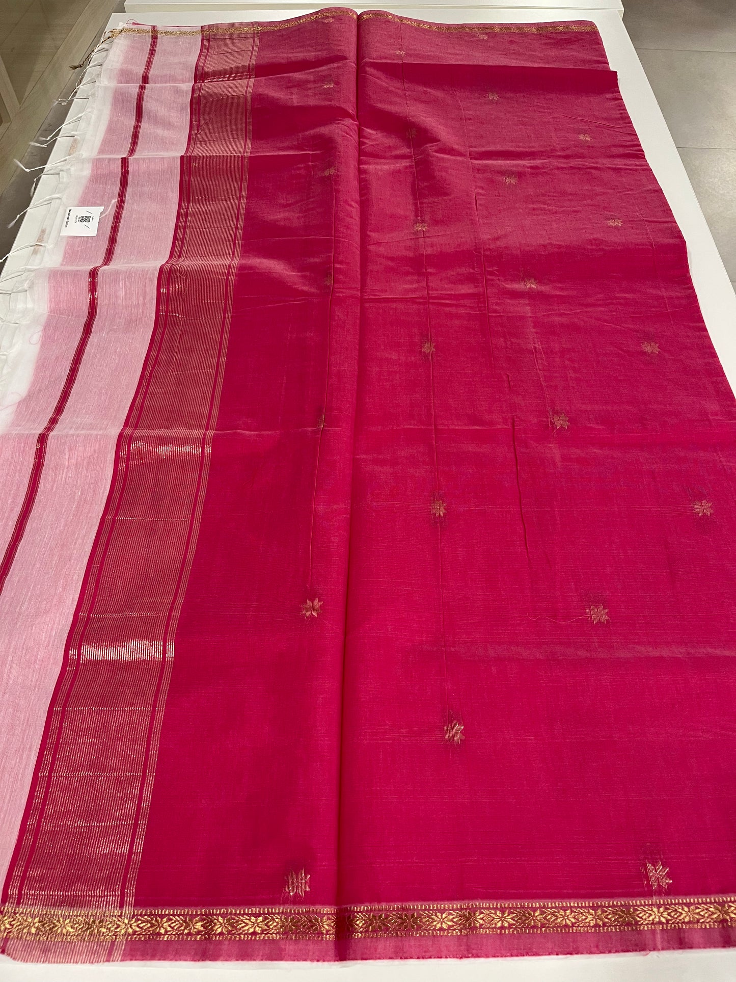 White & Pink Maheshwari Cotton Saree SL174