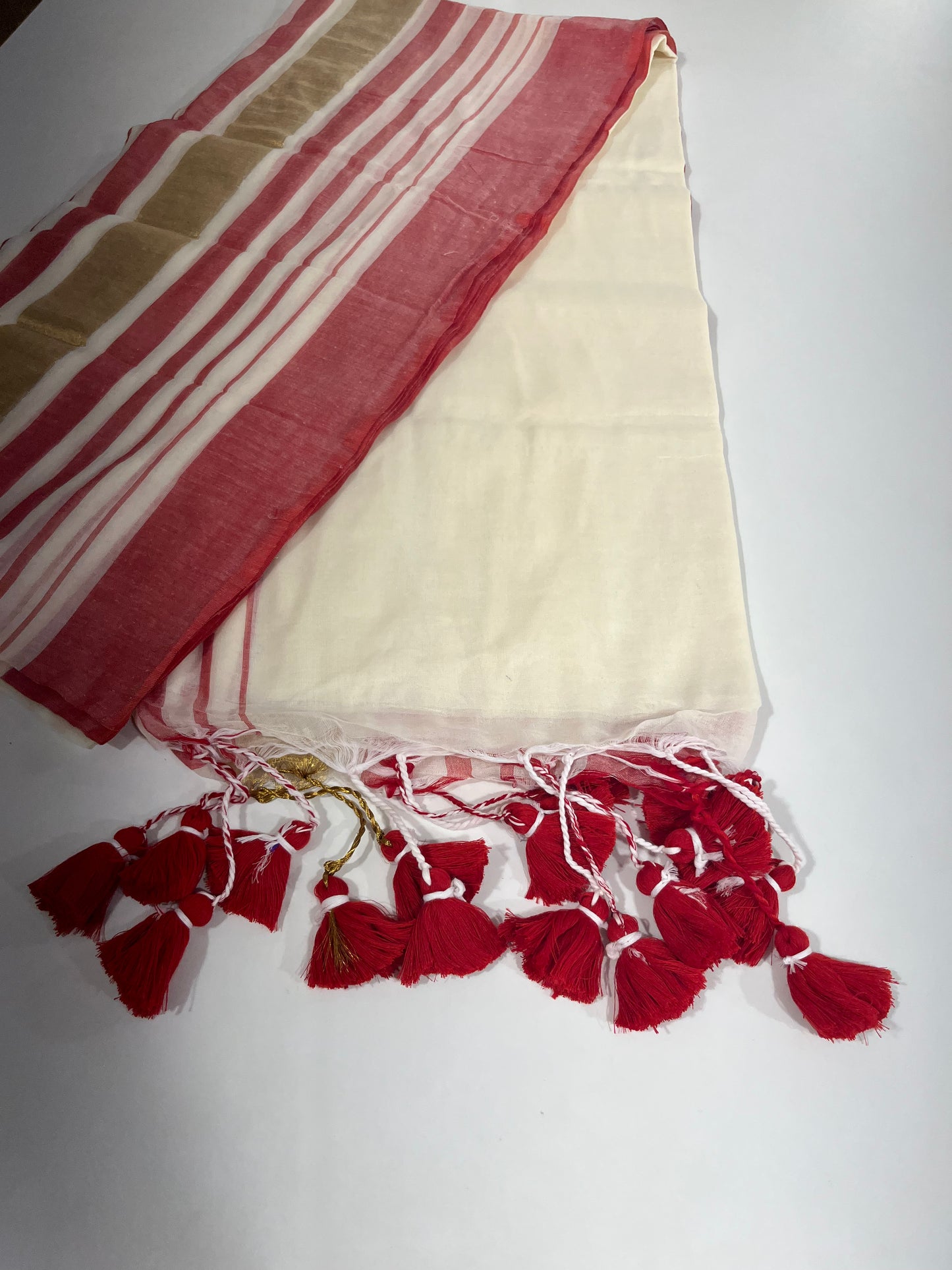 Red & White Mul Cotton Saree SL0015