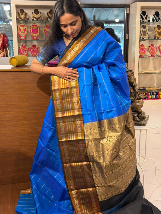 Pure Handloom Kanchipuram Silk Saree SL120