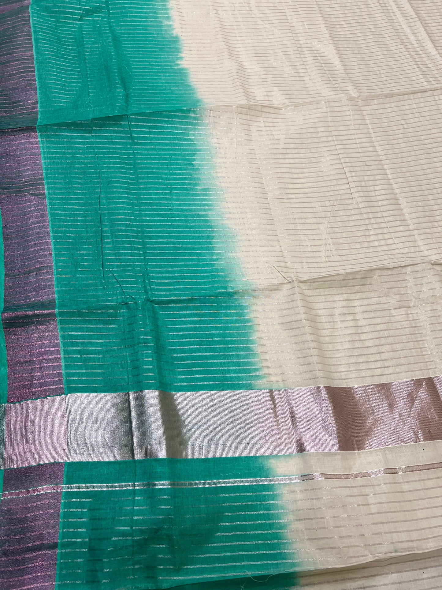 Southloom Tie and Dye Rose Kasavu Lines Saree in Green