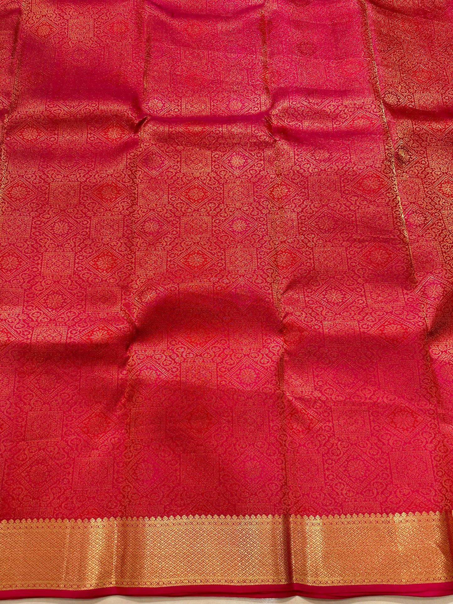 Southloom Pure Handloom Bridal Kanchipuram Brocade Silk Saree (Magenta) SL623