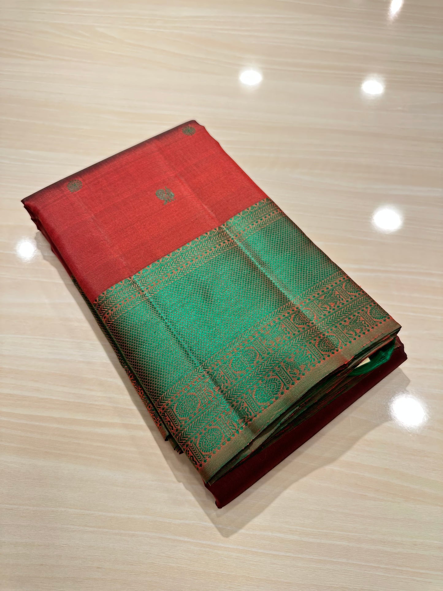 Southloom Pure Handloom Bridal Kanchipuram Silk Saree with Resham Work (Maroon & Green) SL623