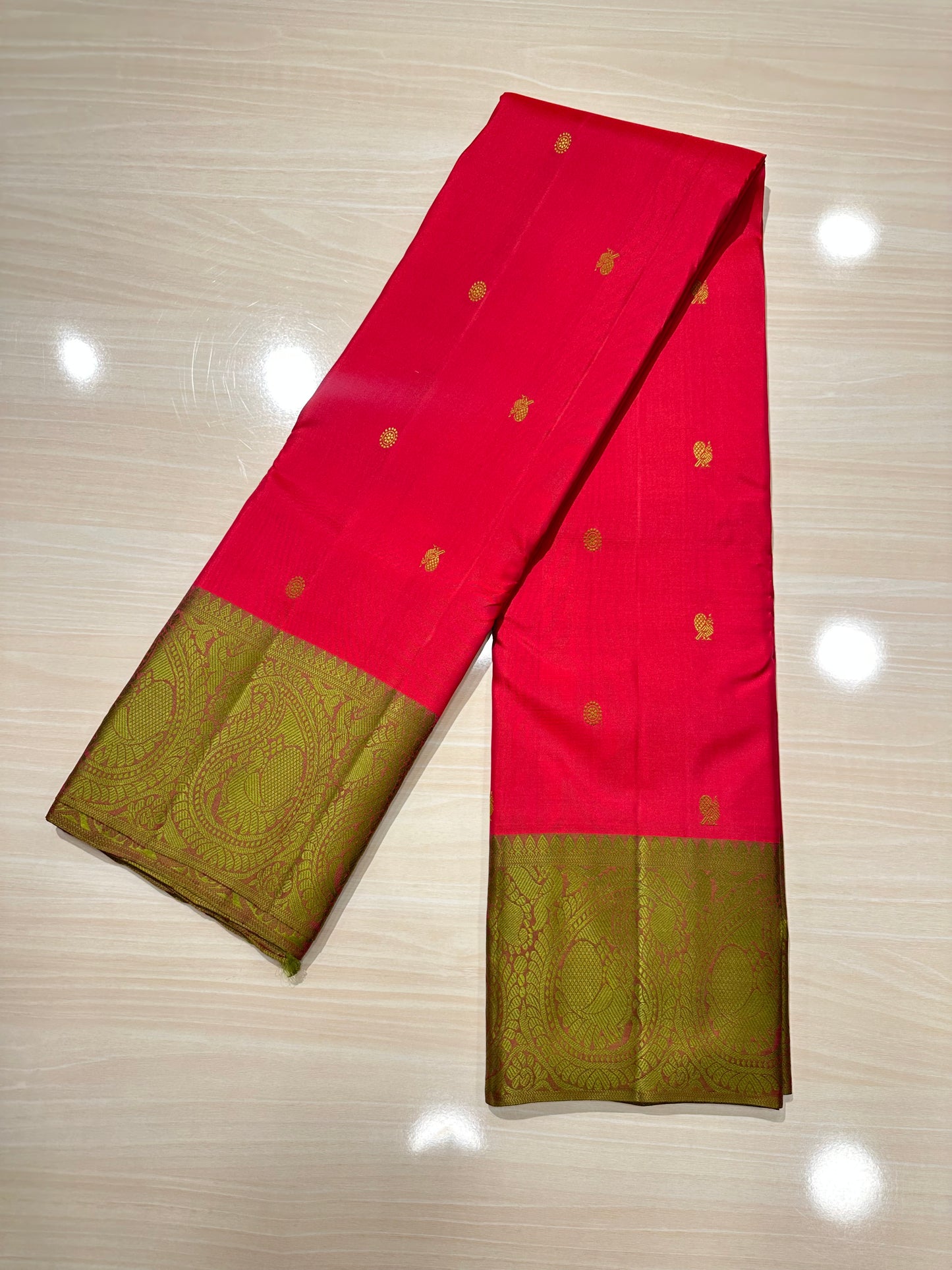 Southloom Pure Handloom Bridal Kanchipuram Silk Saree with Resham Work (Pinkish Red) SL623