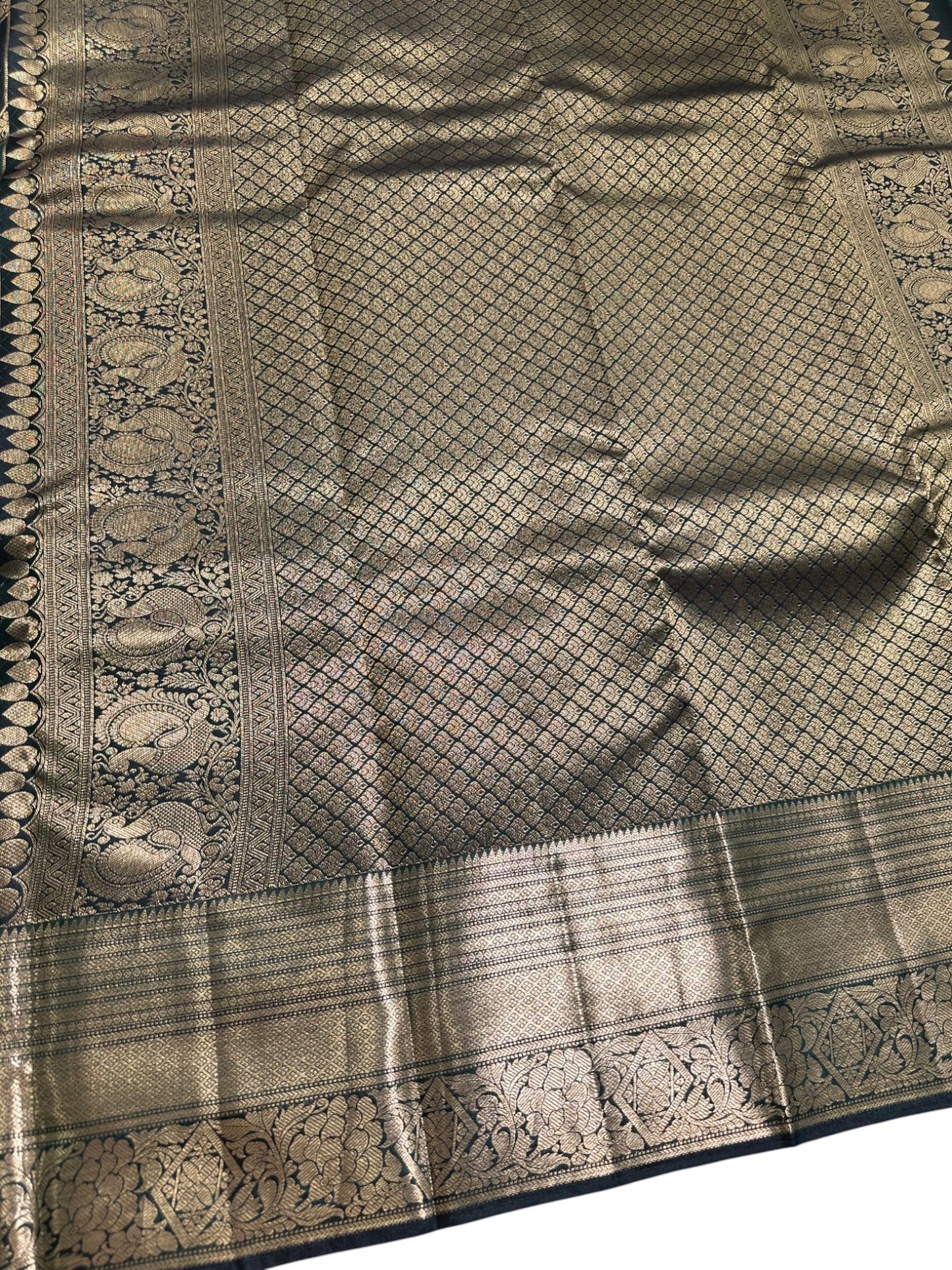 Southloom Pure Handloom Bridal Kanchipuram Brocade Silk Saree (Green) SL623