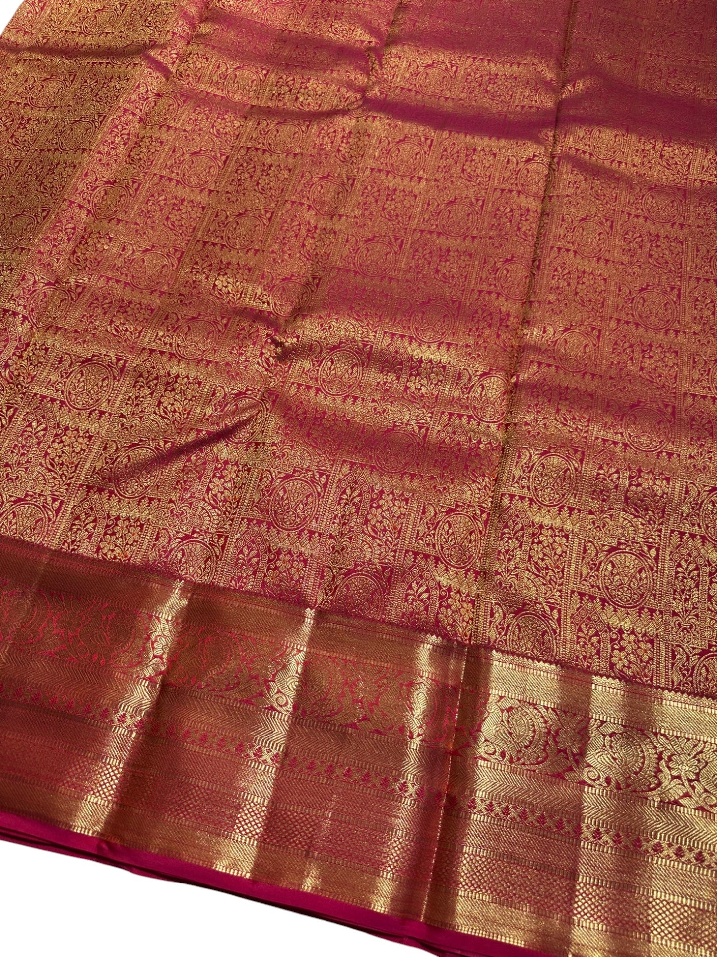 Southloom Pure Handloom Bridal Kanchipuram  Brocade Silk Saree (Magenta) SL623