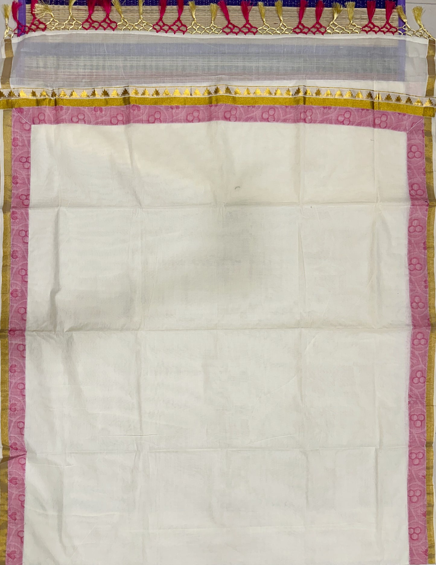 Southloom Kalamkari Kasavu Saree with Pink Work and Seperate Blouse Piece