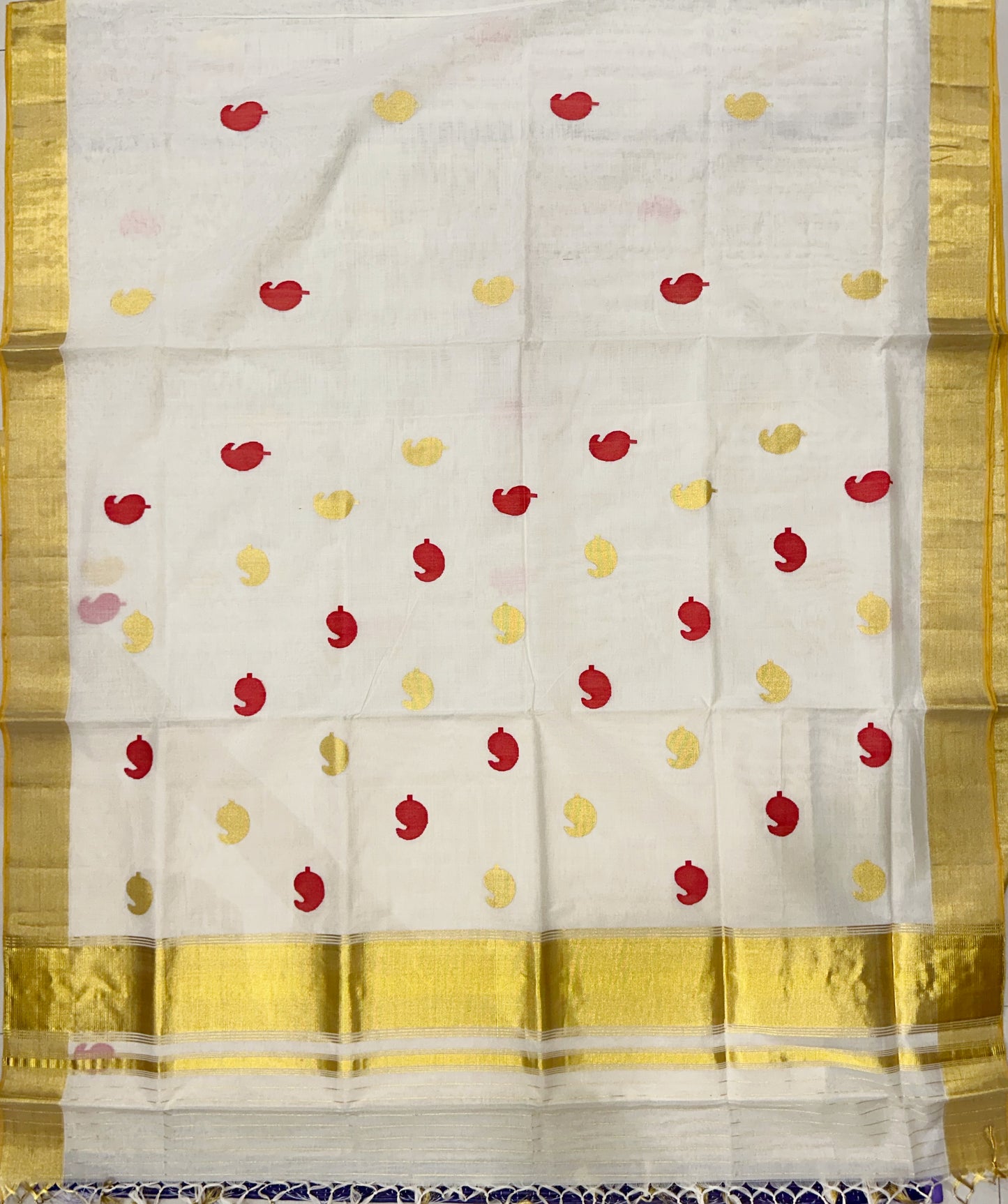 Southloom Balaramapuram Unakkupaavu Handloom Kasavu Saree with Paisley / Manga Design Woven in Red and Golden Kasavu