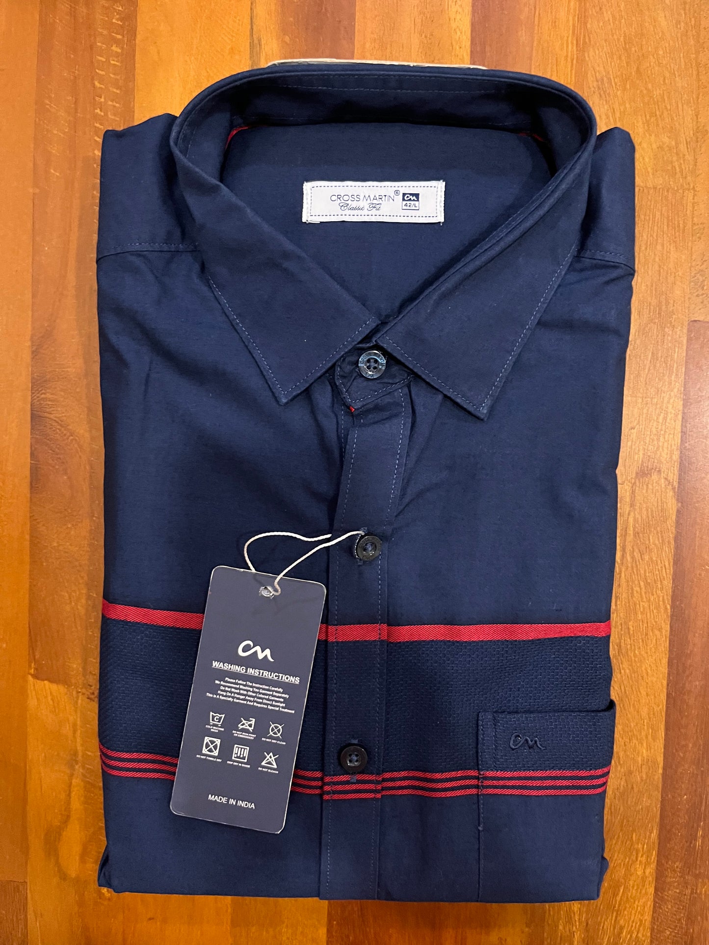 Pure Cotton Navy Blue Red Lined Shirt (42 HS)