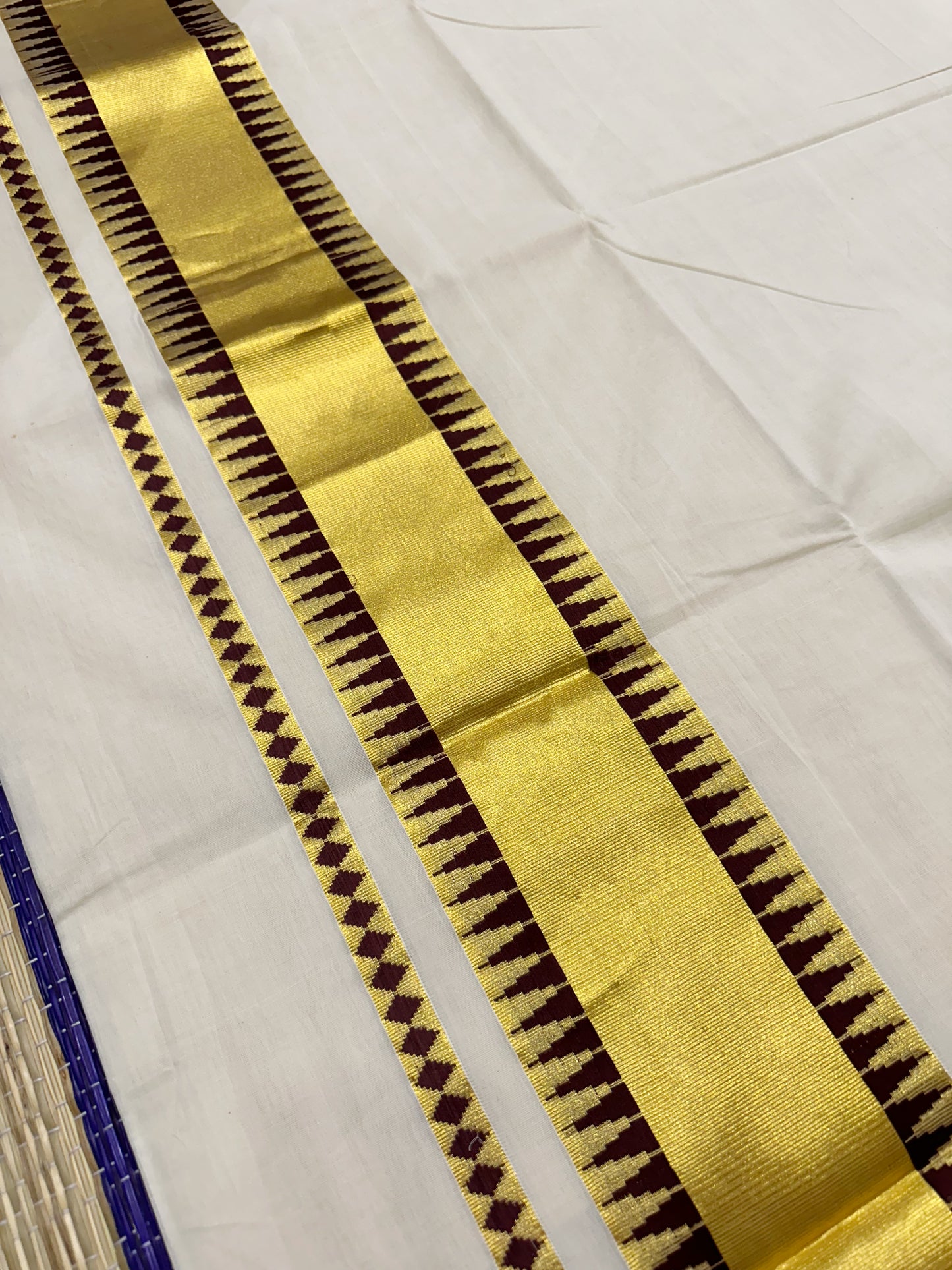 Southloom Balaramapuram Unakkupaavu Handloom Kasavu Saree with Brown Temple Design on Kara and Borders