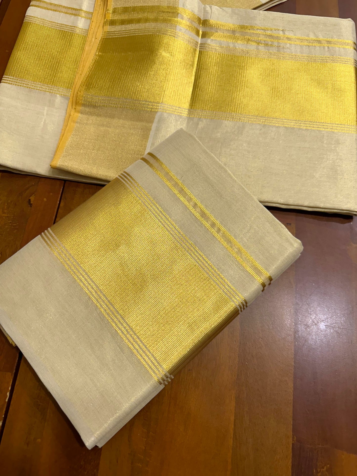 Southloom Super Premium Balaramapuram Handloom Tissue Set Mundu with Blouse Piece