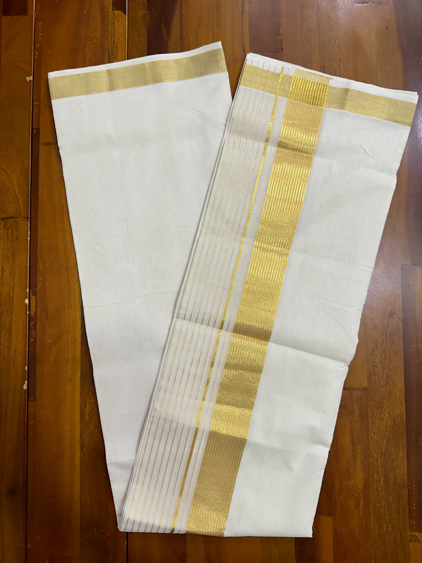 Southloom Balaramapuram Unakkupaavu Handloom Kasavu Mundu with Lines Along The Kara