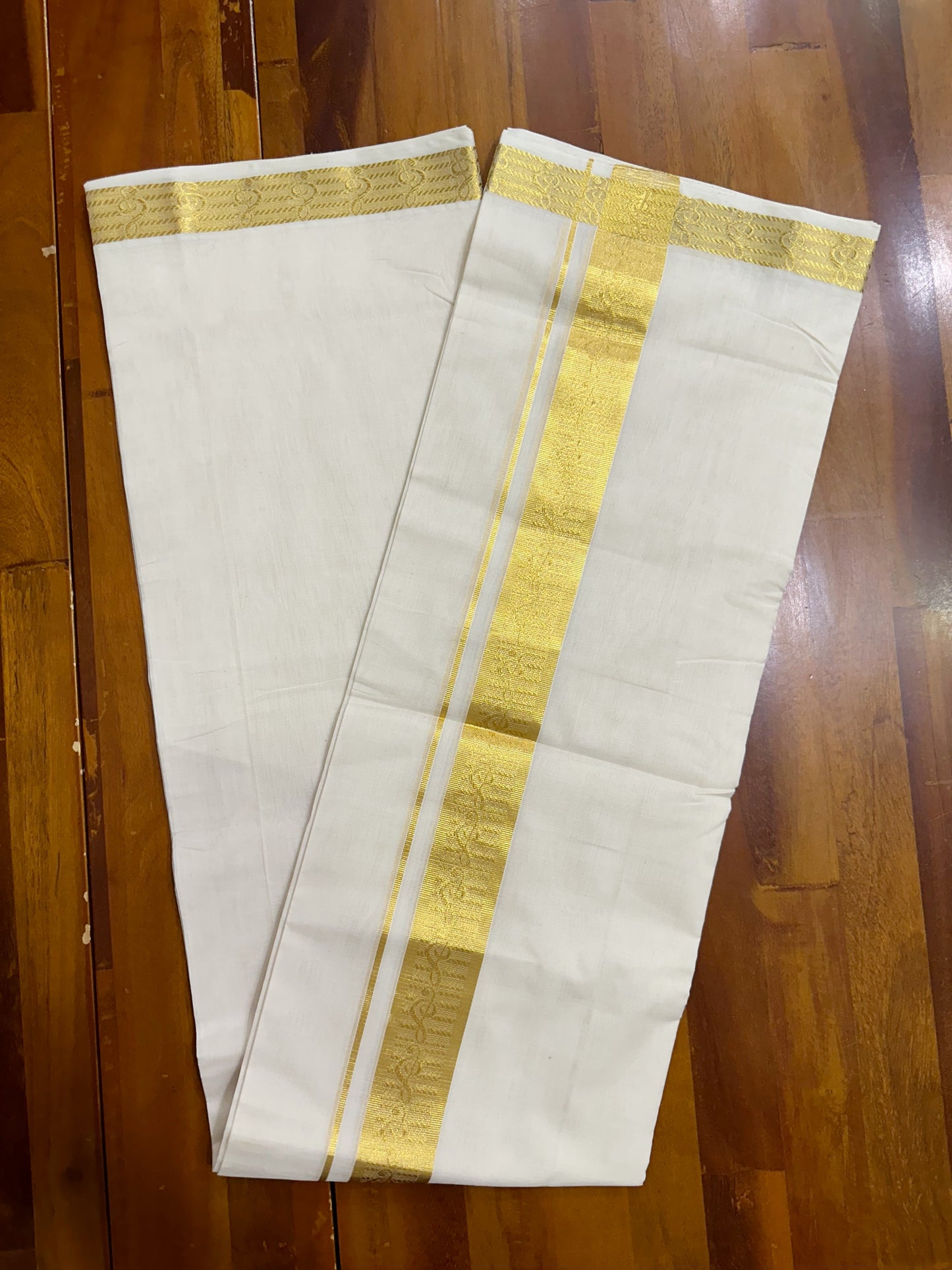 Southloom Balaramapuram Unakkupaavu Handloom Kasavu Mundu with Woven Musical Notes in Kara and Border