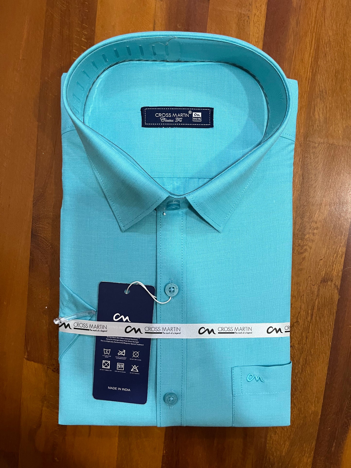 Pure Cotton Turquoise Solid Shirt (44 HS)