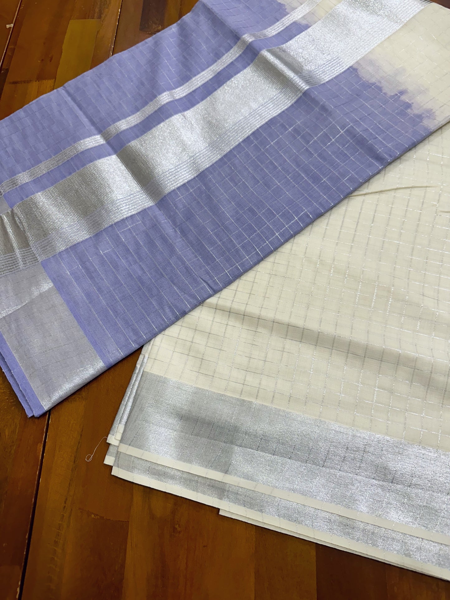 Southloom Silver Kasavu Check Tie and Dye Multi Colour Saree in Pale Purple Colour