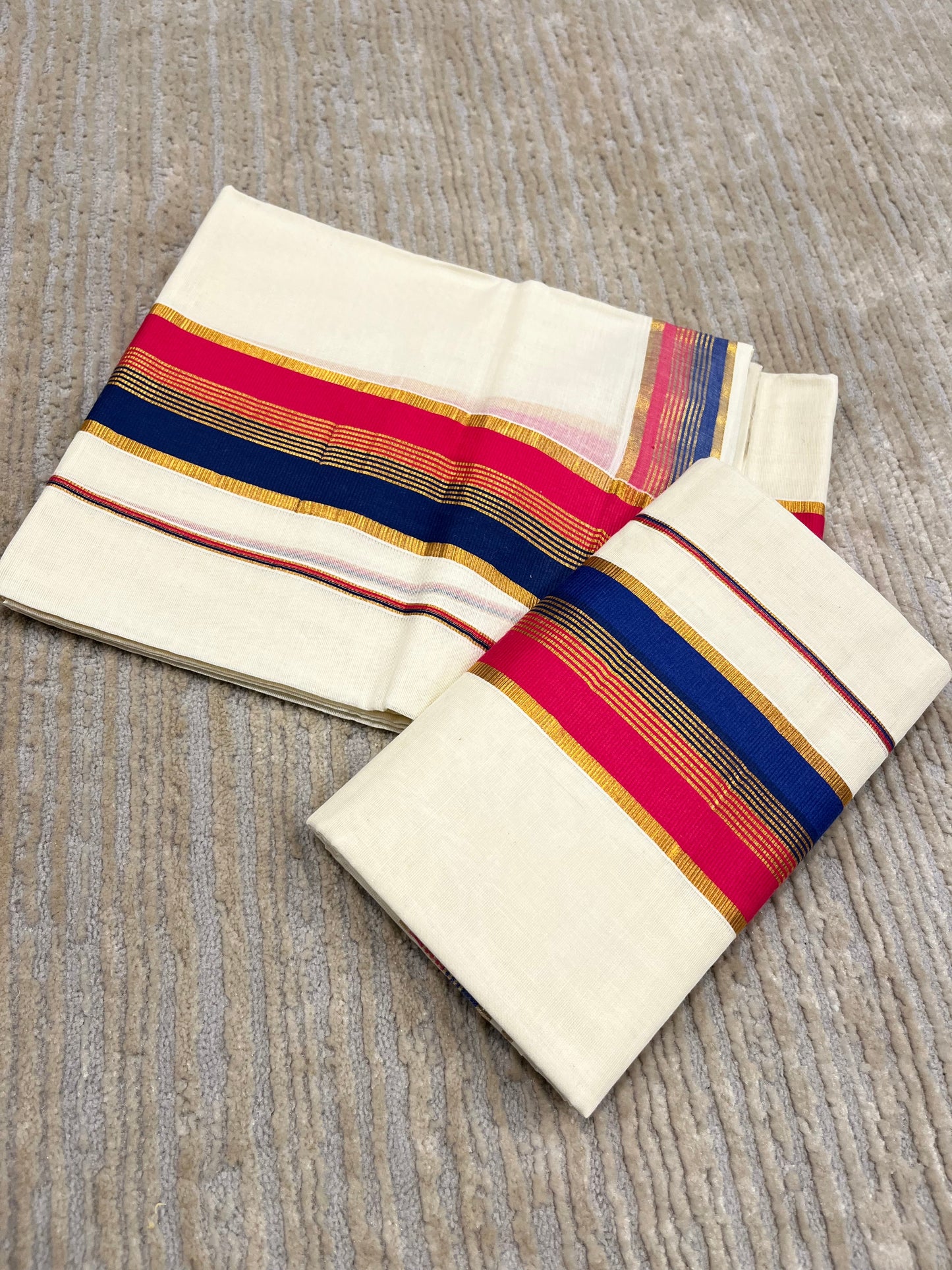 Kerala Cotton Set Mundu (Mundum Neriyathum) with Magenta and Blue Border 2.80 Mtrs