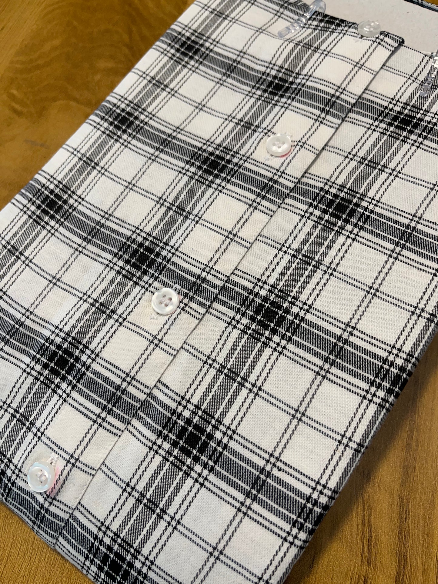 Pure Cotton White Check Design Shirt (38 FS)