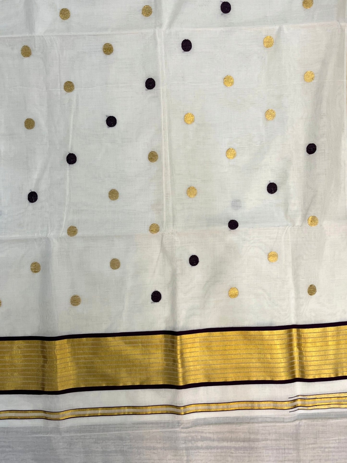 Southloom Super Premium Balaramapuram Handloom Cotton Gold And Purple Polka Dots On Body SL628