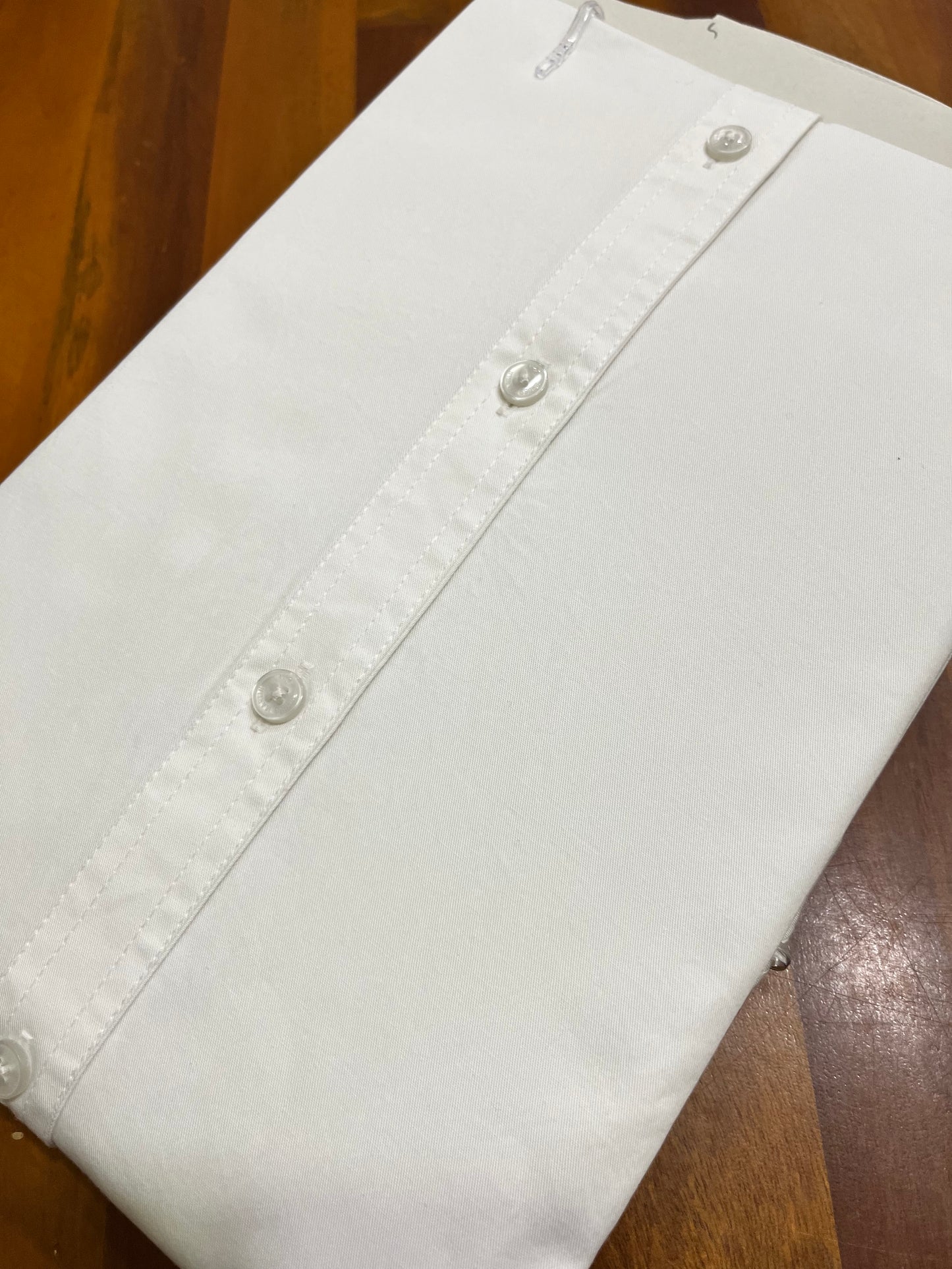 Pure Cotton Pure White Solid Shirt (40 HS)