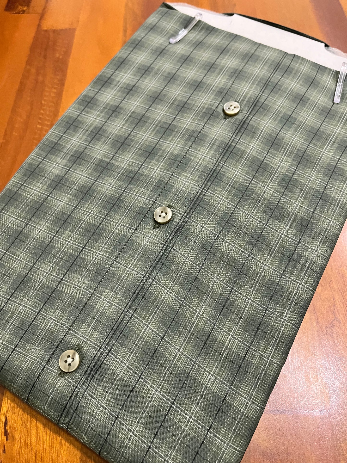 Pure Cotton Green Check Design Shirt (42 FS)