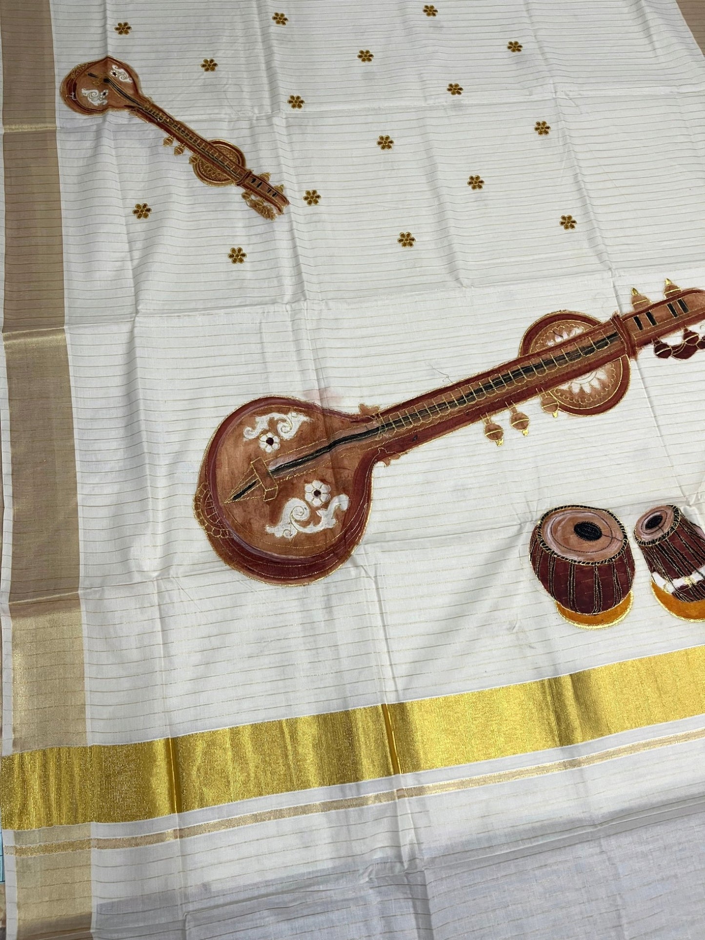 Southloom Kerala Cotton Veena Embroidery Saree