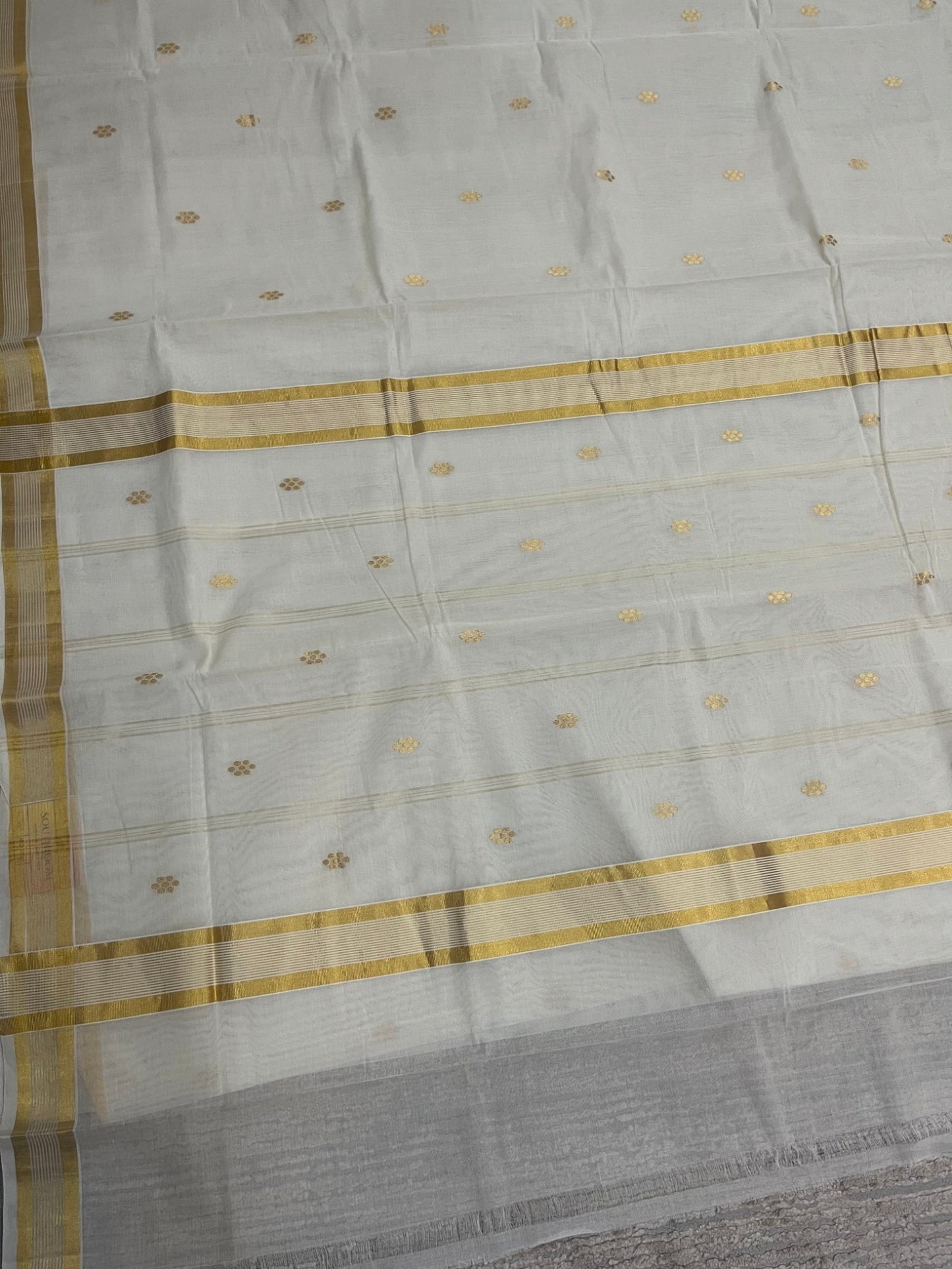 Southloom Super Premium Balaramapuram Handloom Cotton Saree with Gold Butta Design On Body  Gold Kasavu Border SL628