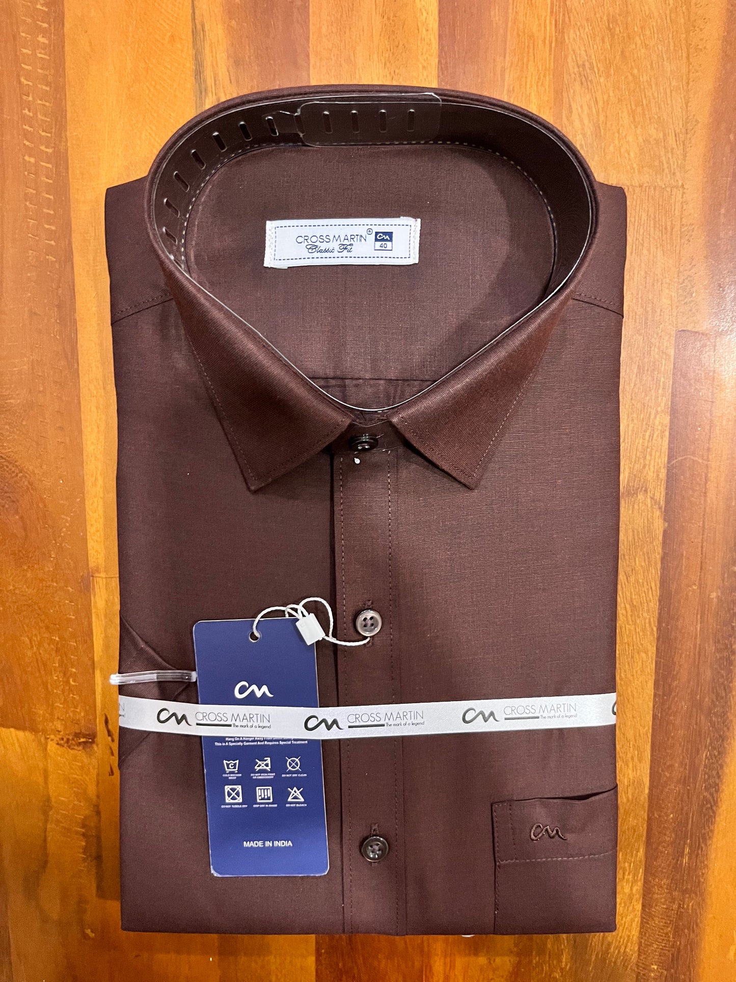 Pure Cotton Brown Solid Shirt (40 HS)