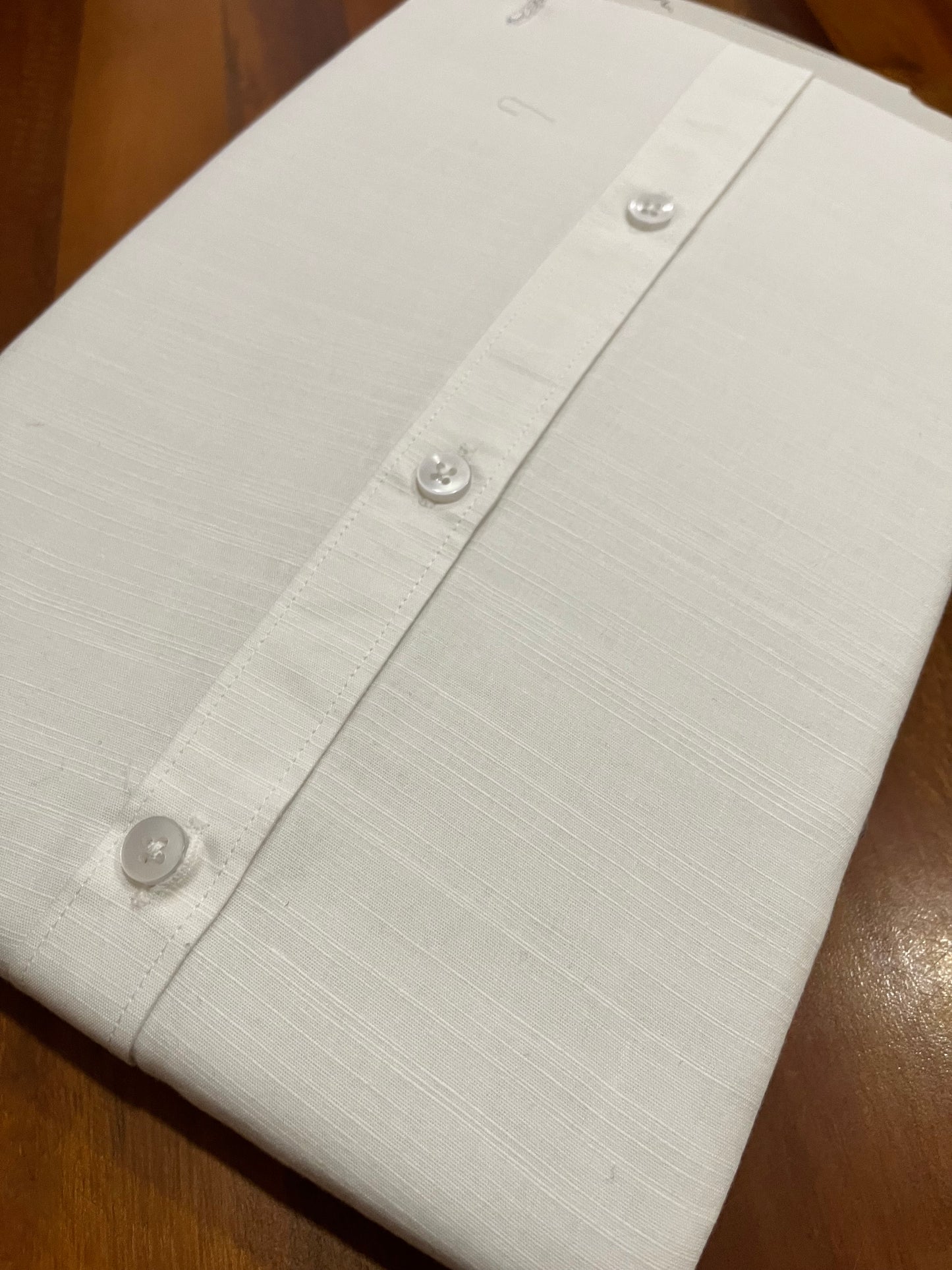 Pure Cotton Pure White Solid Shirt (42 HS)