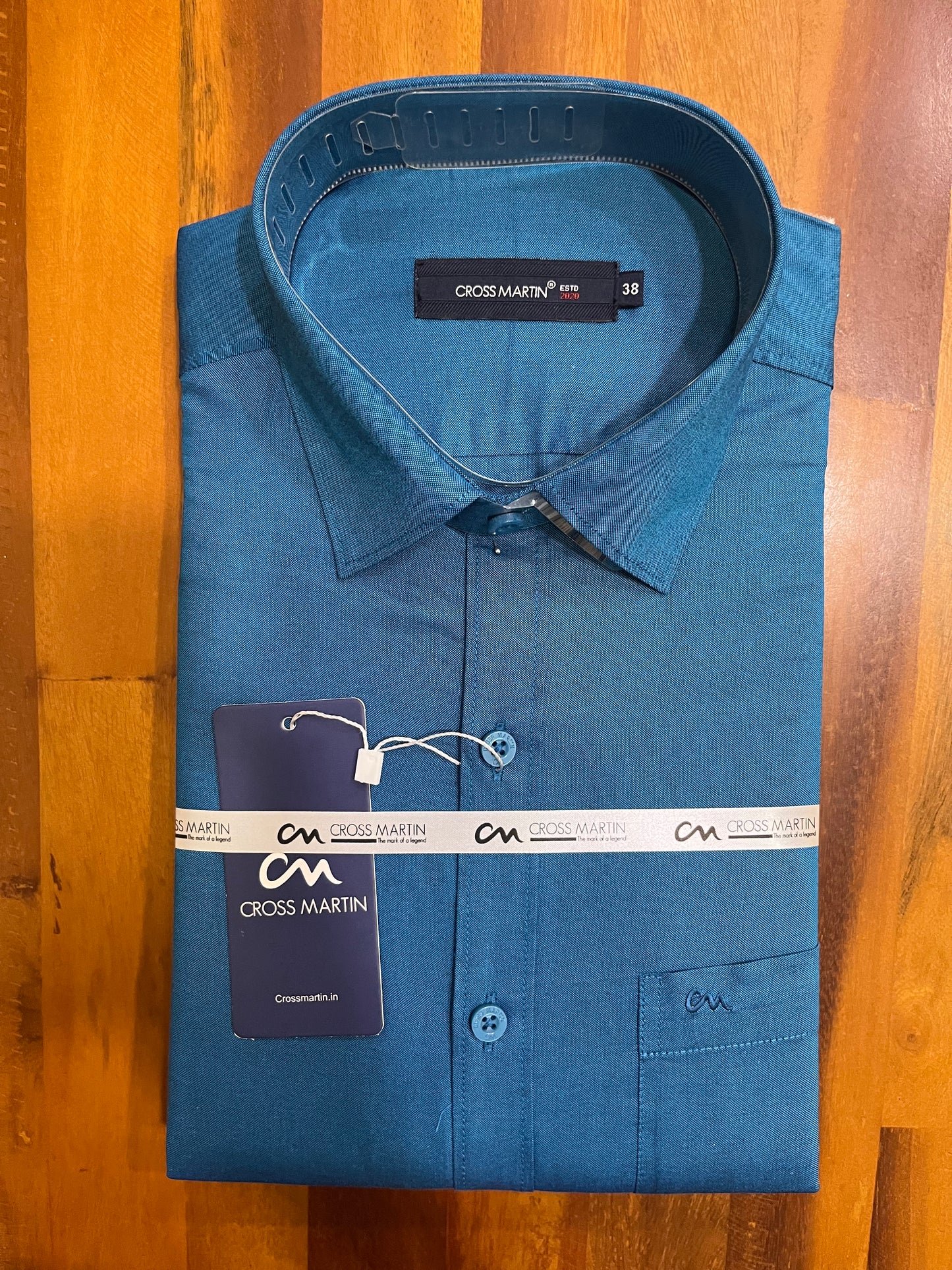 Pure Cotton Blue Solid Shirt (38 FS)