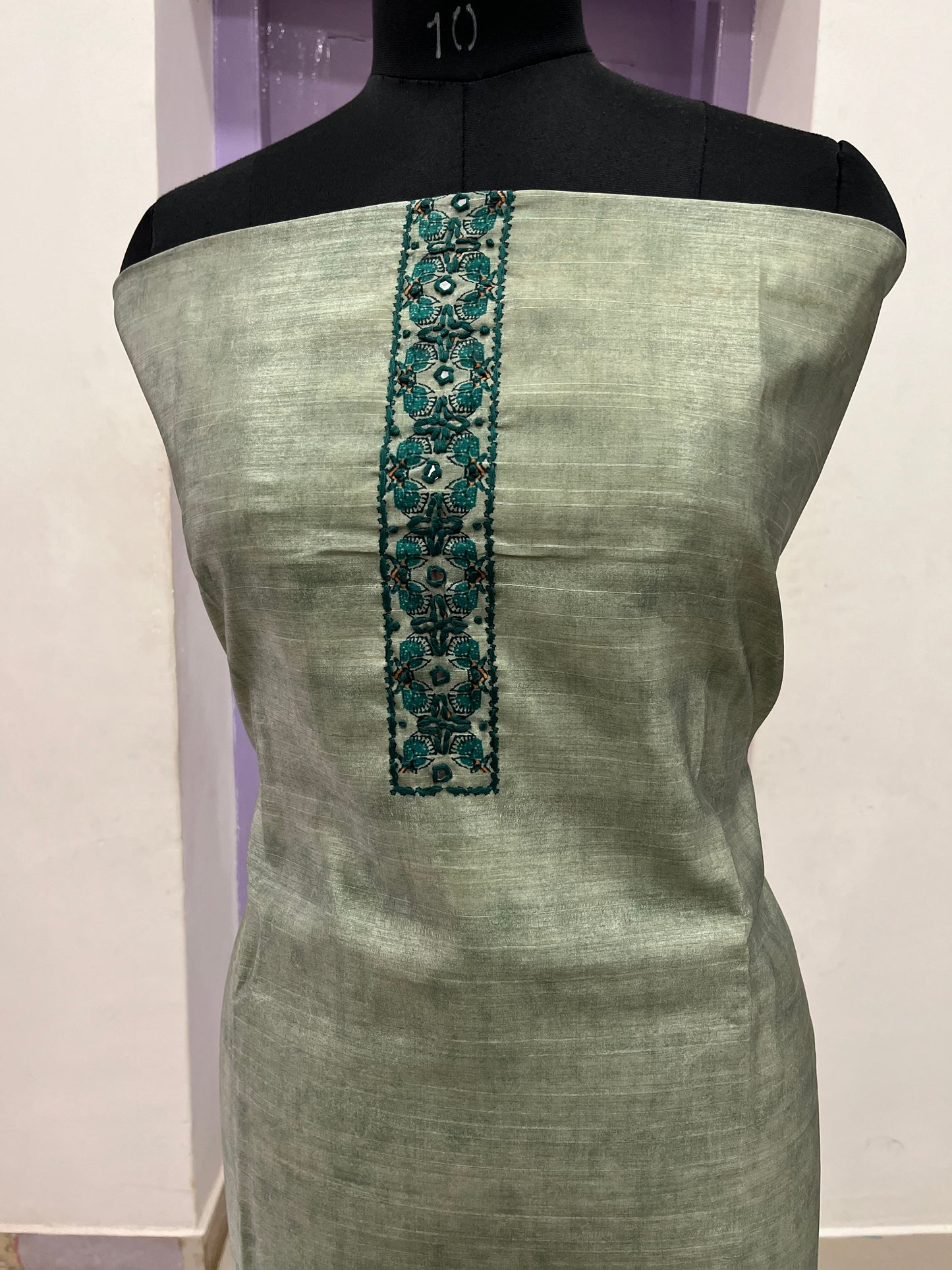 Southloom™ Semi Tussar Green Churidar Salwar Suit Material with Floral Thread Work