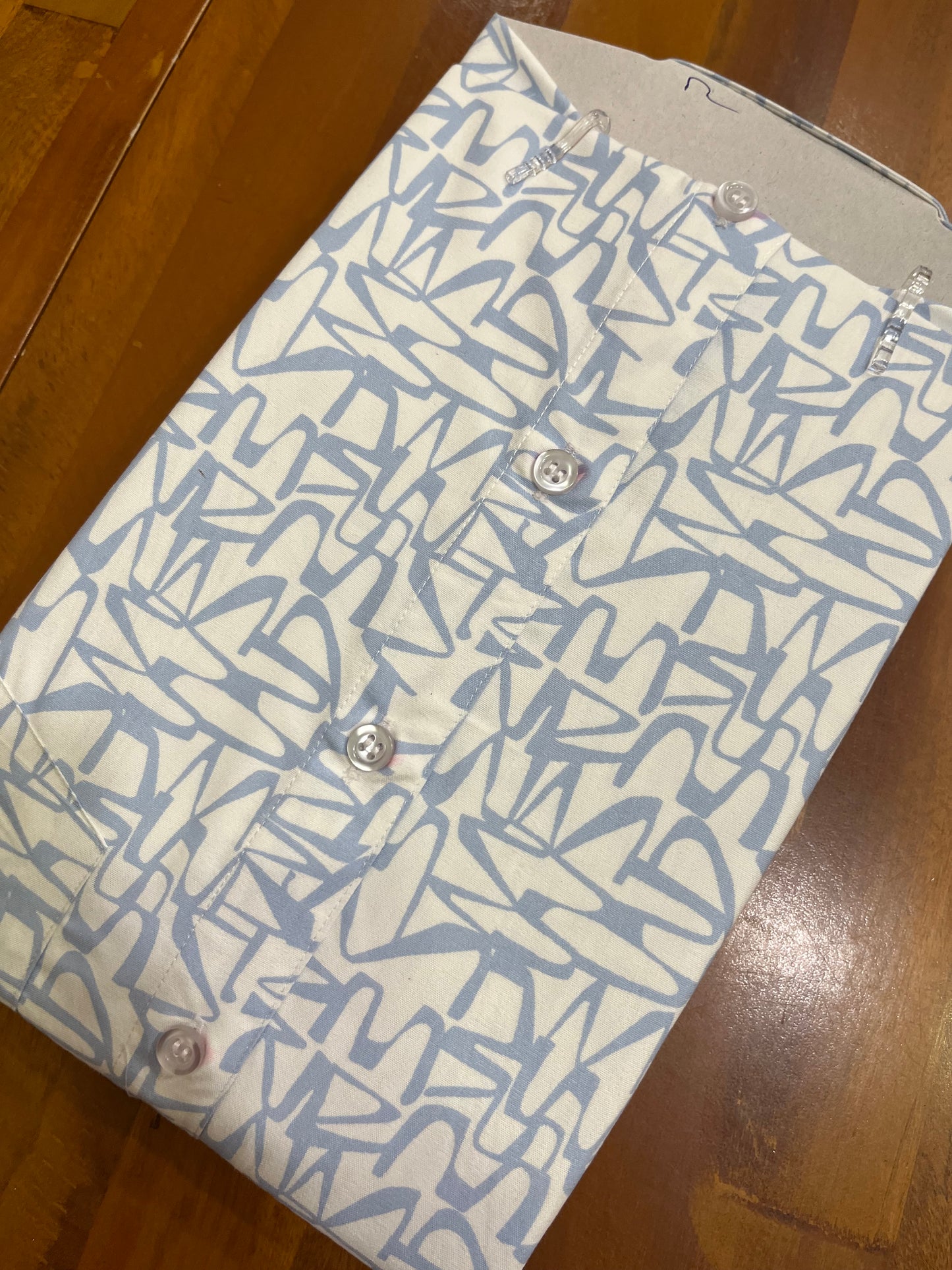 Pure Cotton White and Blue Printed Shirt (38 FS)