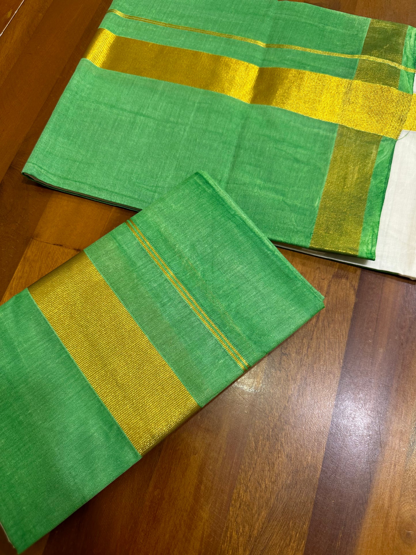 Southloom Tie & Dye - Half & Half  Multi Colour Light Green Design Set Mundu (Mundum Neriyathum) in 2.80 m Neriyathu (Extra Length)