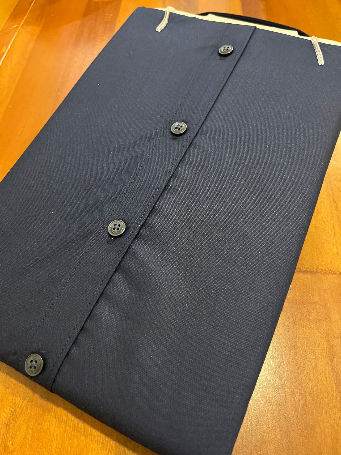 Pure Cotton Solid Navy Blue Shirt (38 HS)