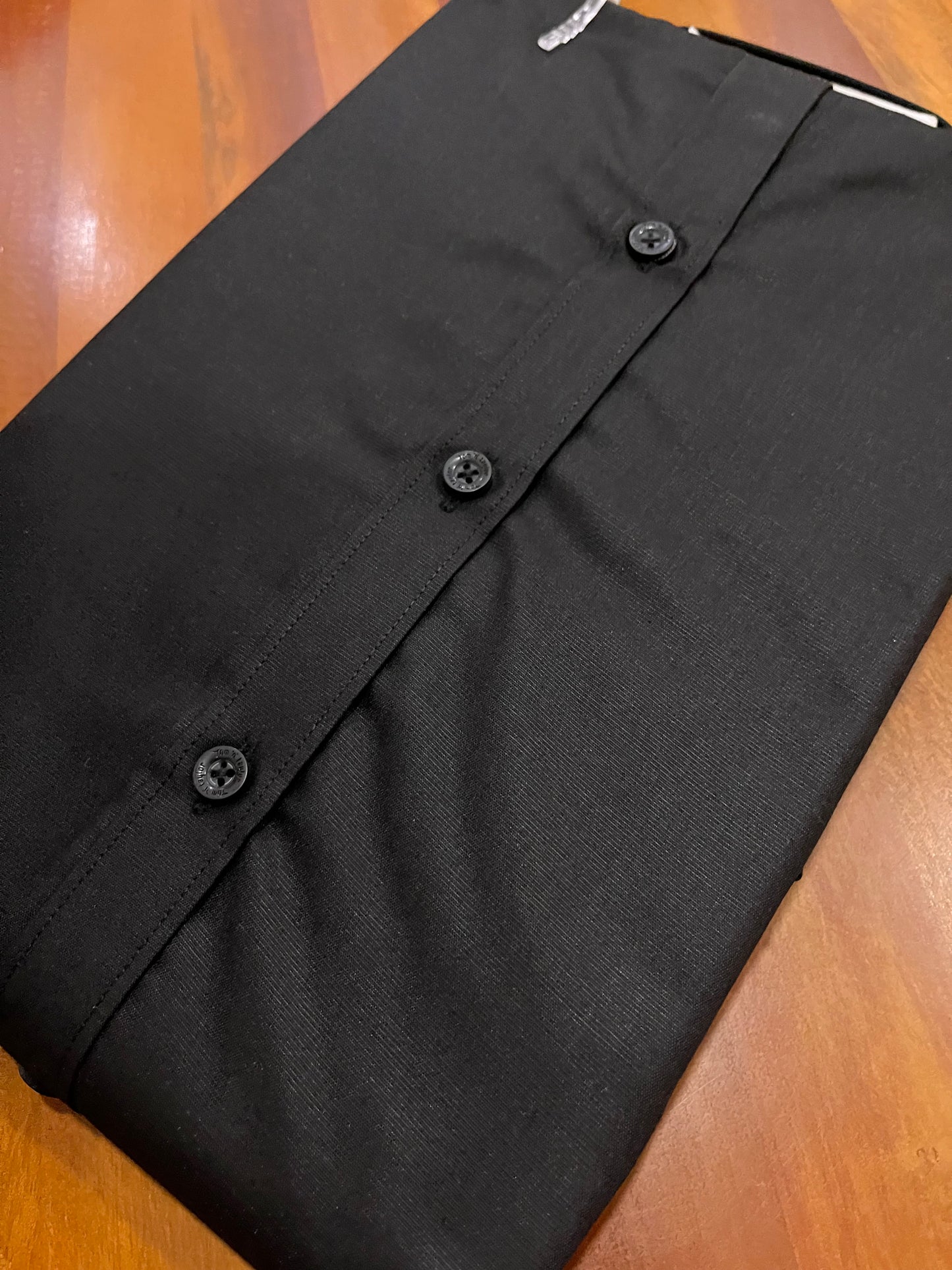 Pure Cotton Solid Black Shirt (38 HS)
