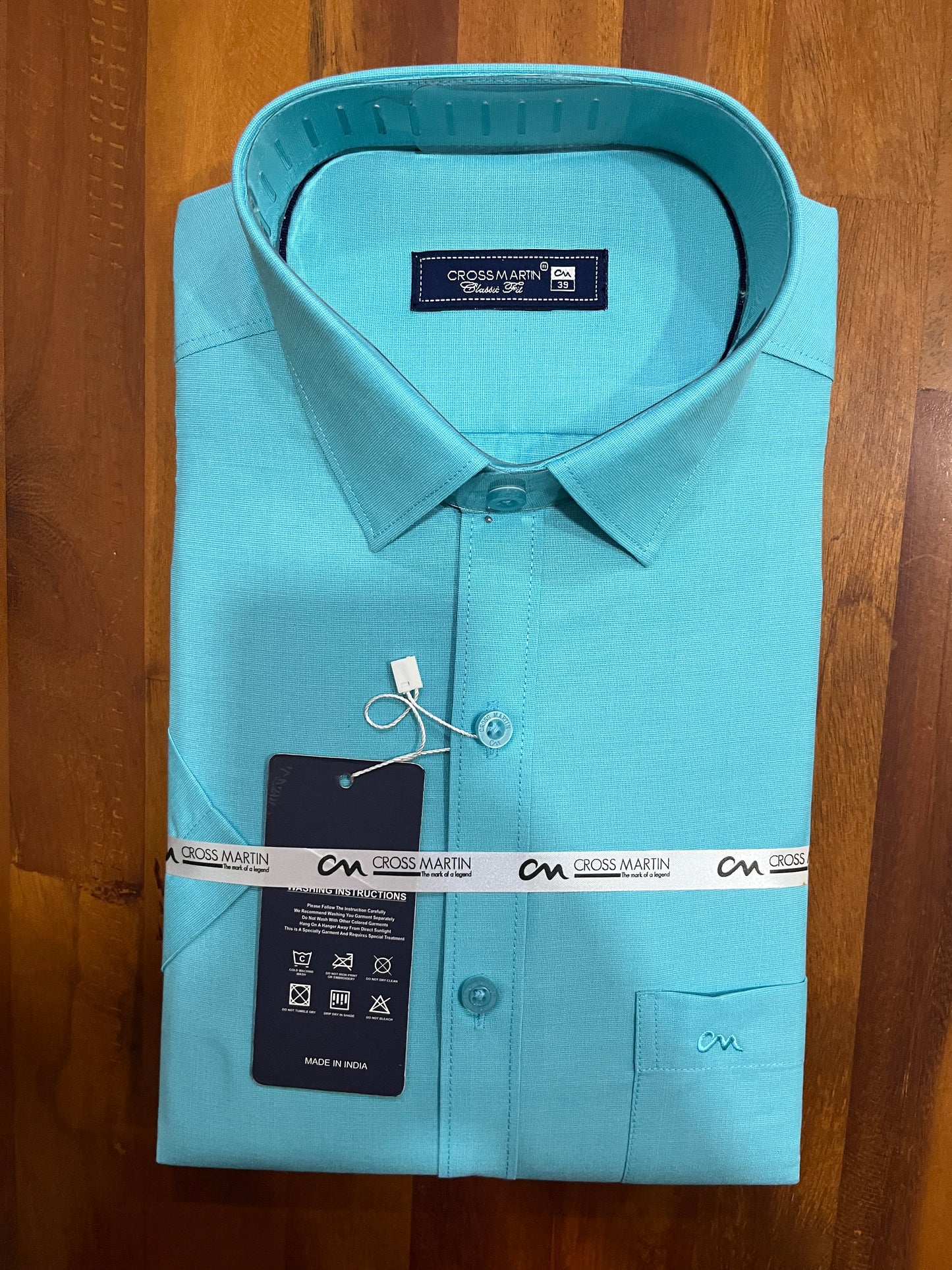 Pure Cotton Turquoise Solid Shirt (38 HS)