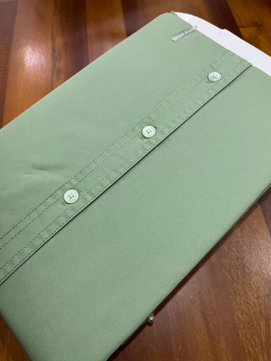 Pure Cotton Green Solid Shirt (38 HS)