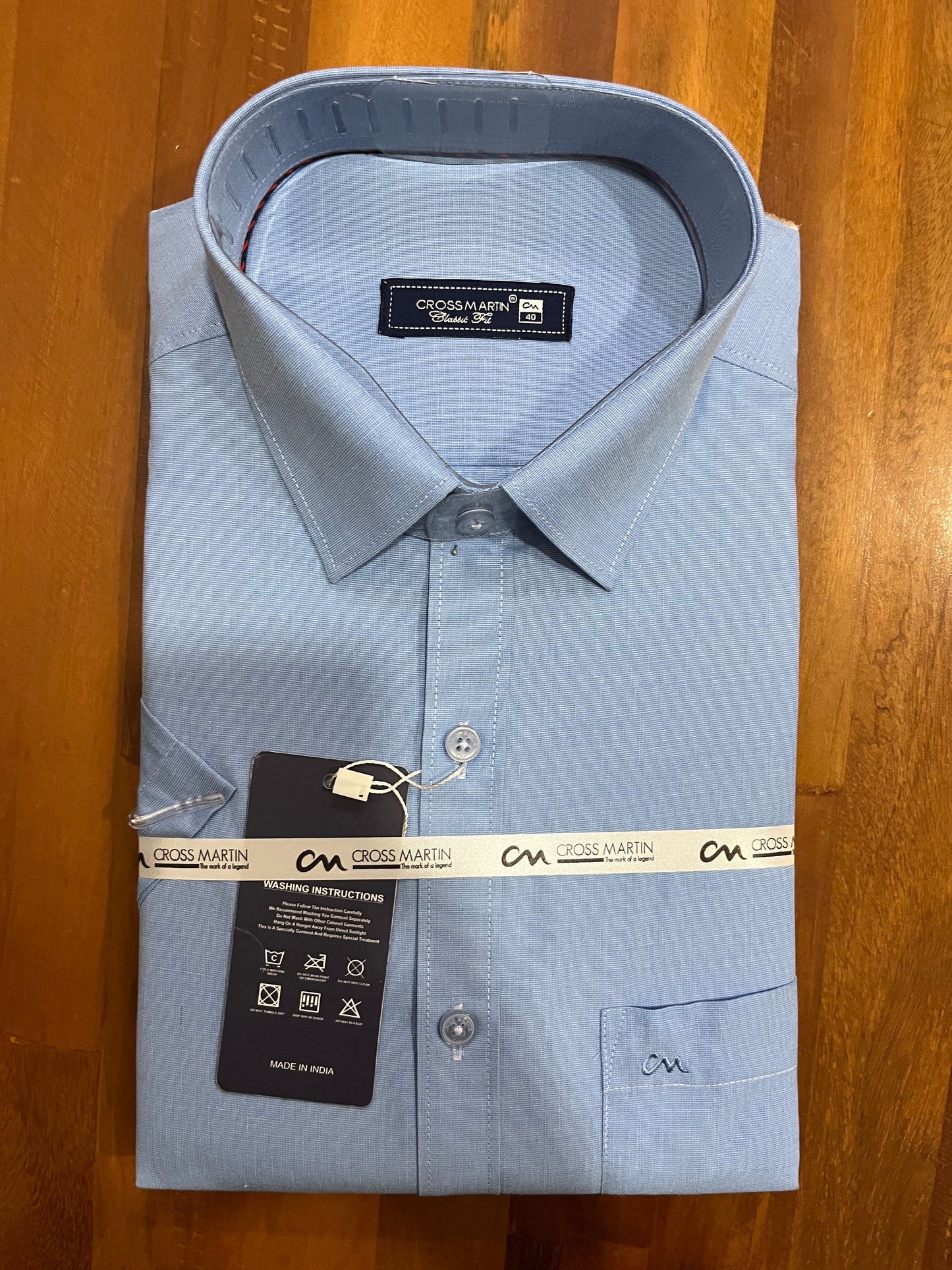 Pure Cotton Light Blue Solid Shirt (40 HS)